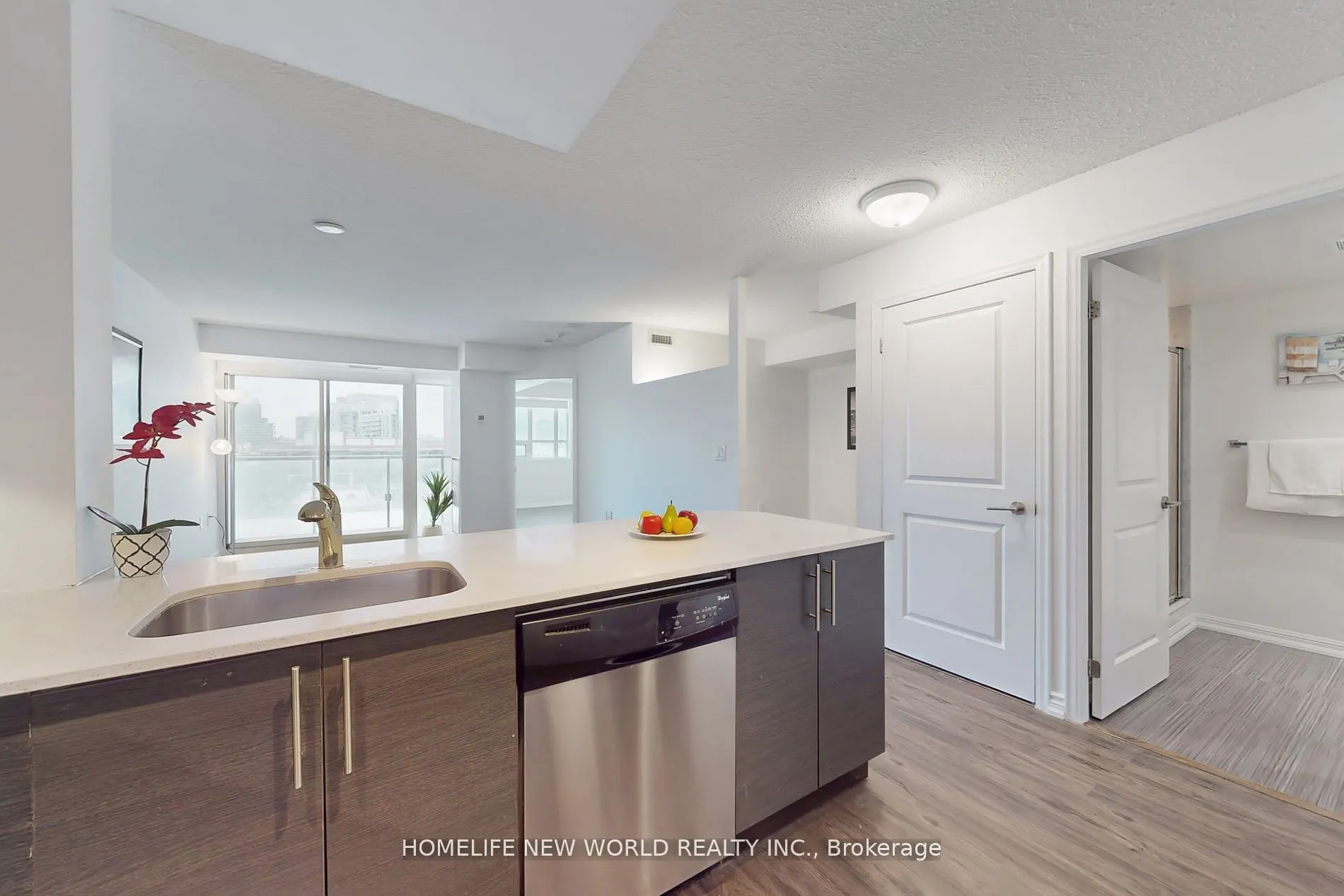125 Western Battery Road, #714