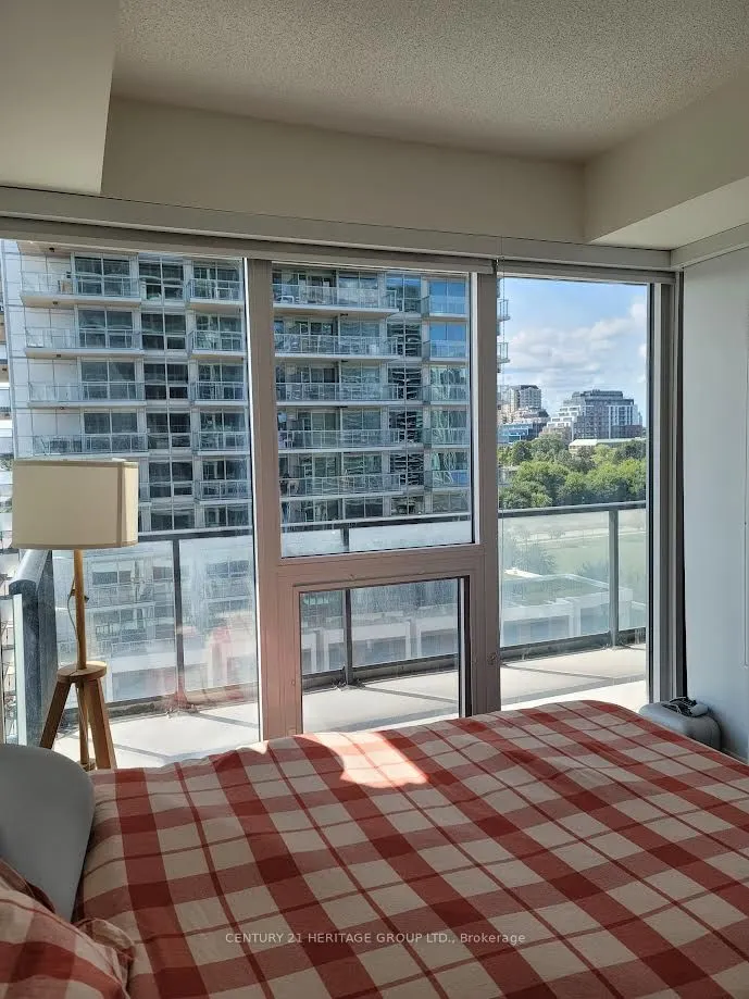 85 Mcmahon Drive, #1107