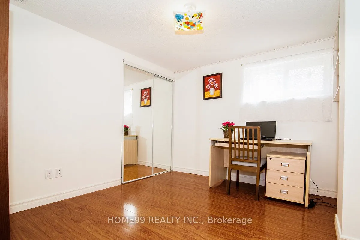 137 Pineway Lower Boulevard