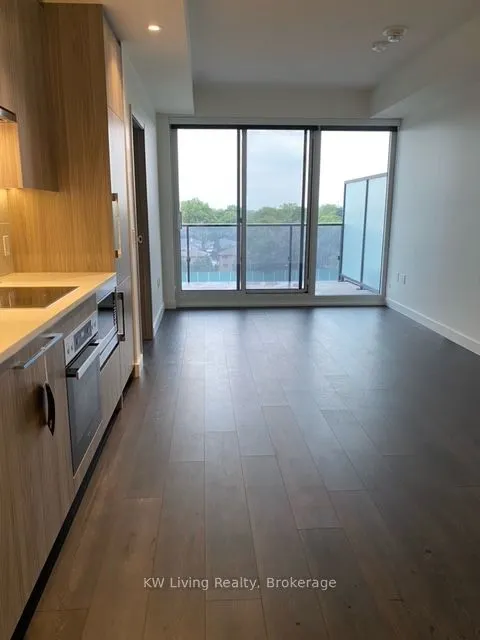 85 McMahon Drive, #1003