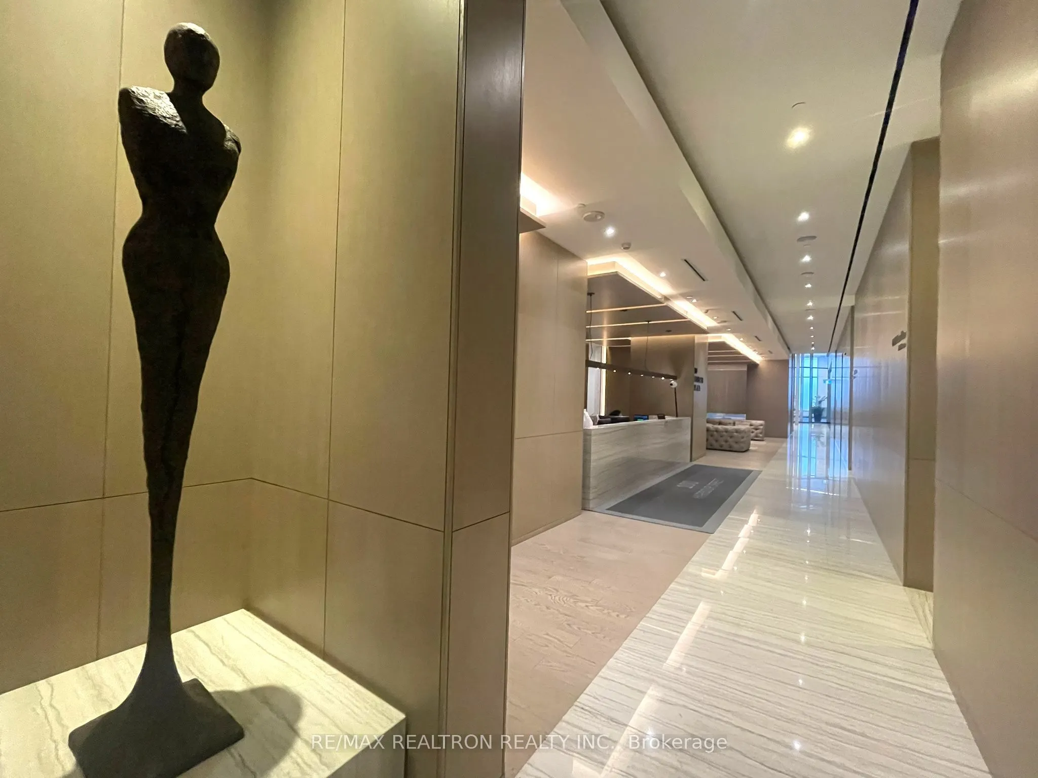 100 Harbour Street, #1705