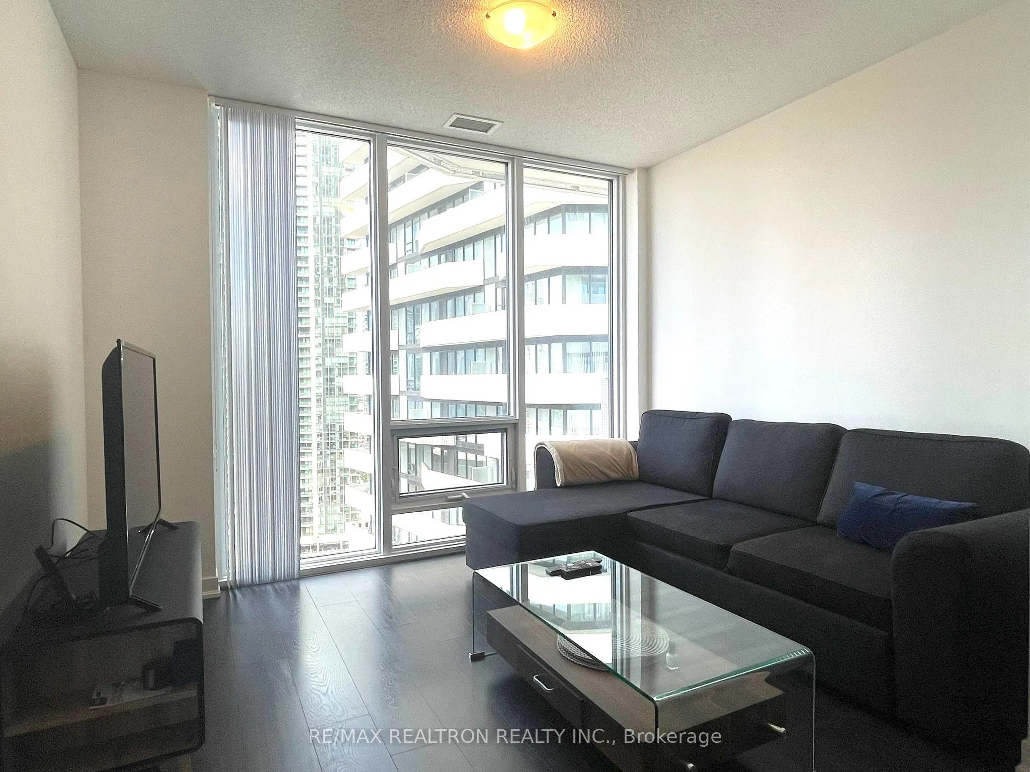 100 Harbour Street, #1705