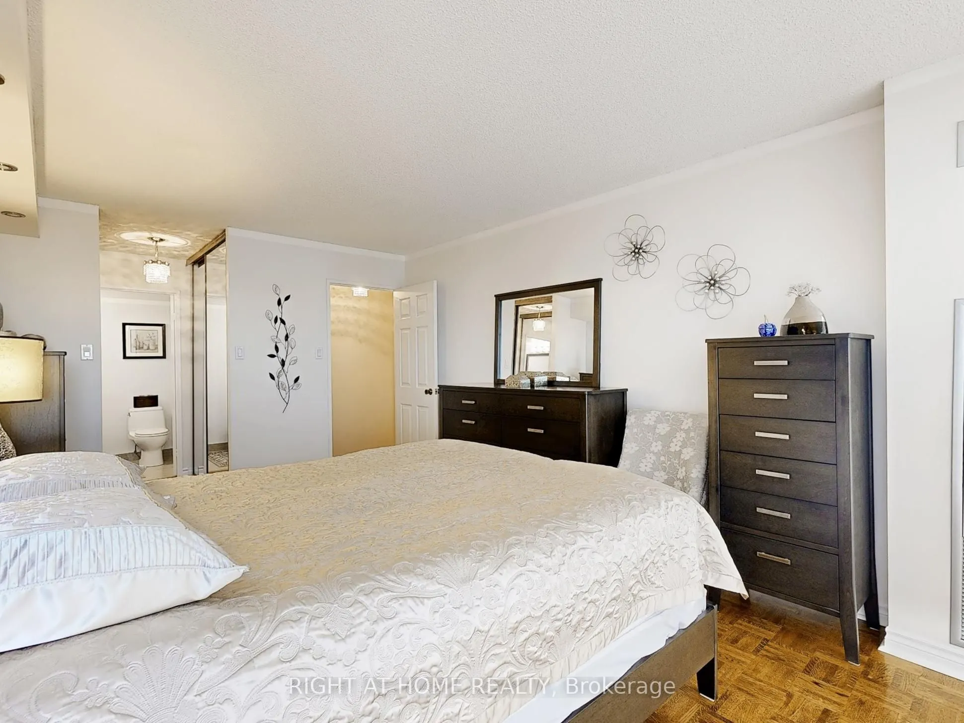 131 Torresdale Avenue, #908