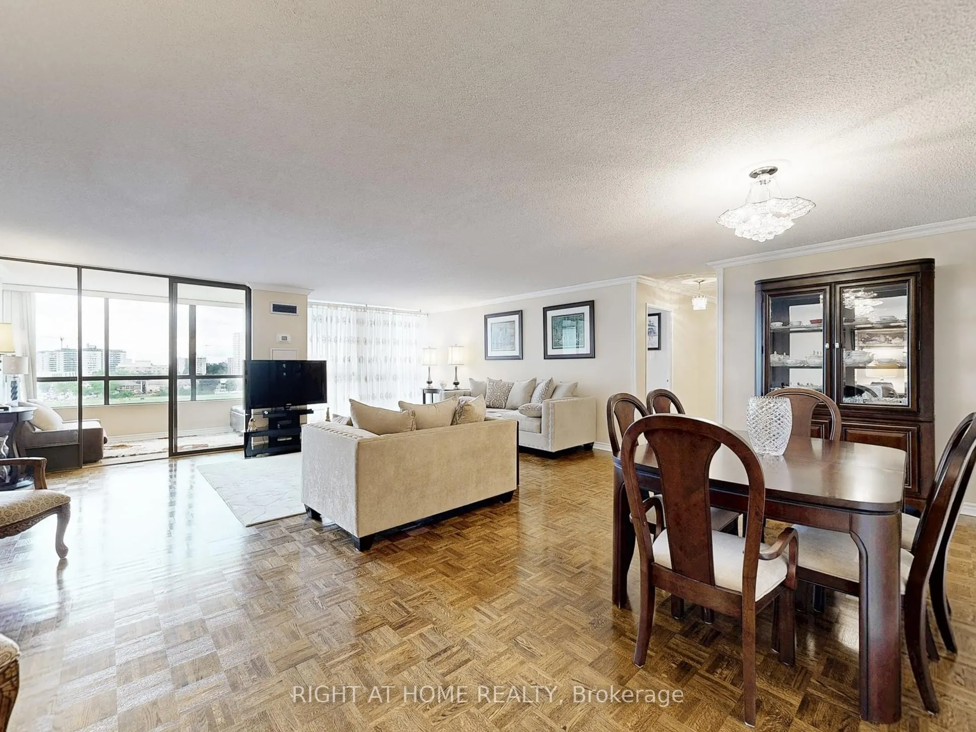 131 Torresdale Avenue, #908