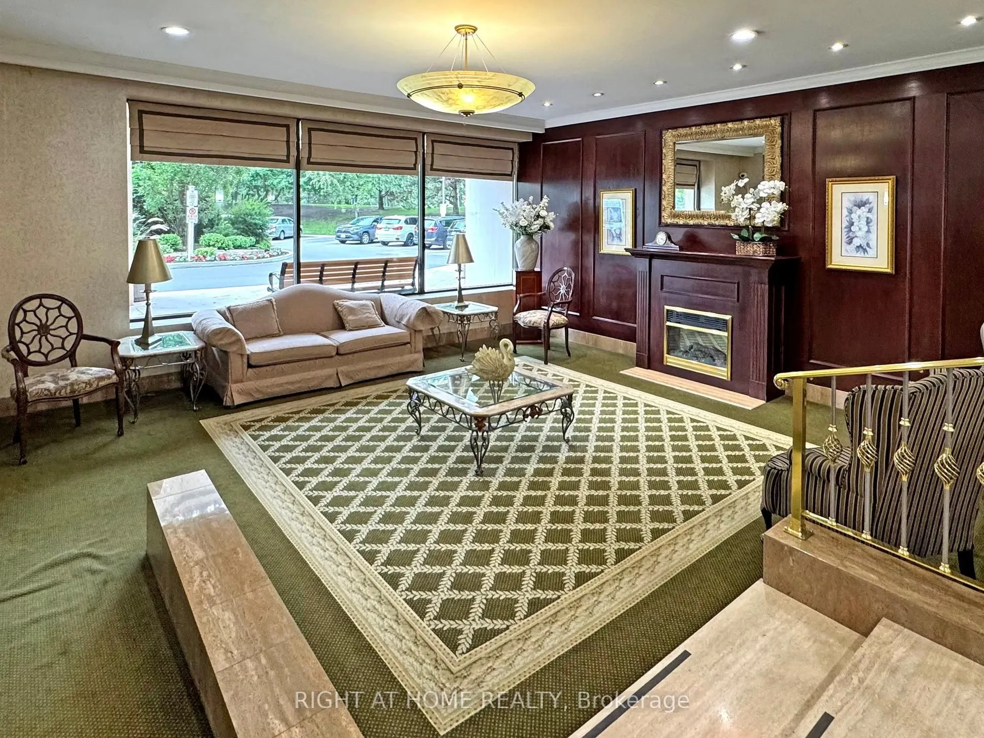 131 Torresdale Avenue, #908