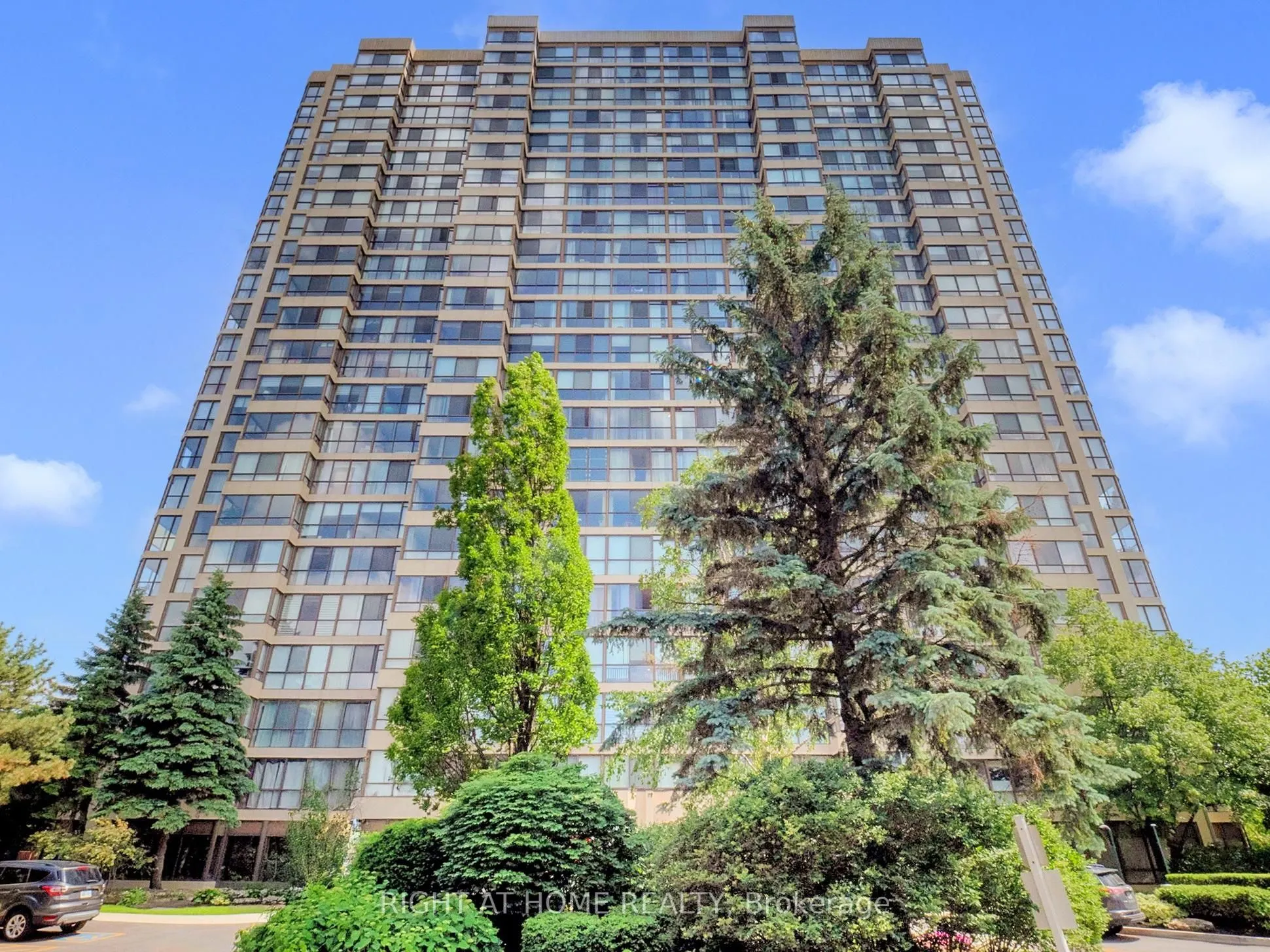 131 Torresdale Avenue, #908