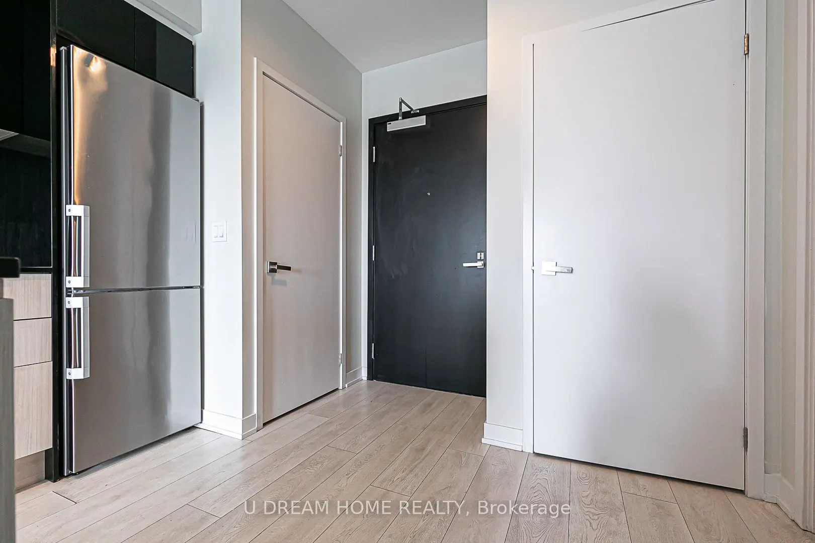 31 Tippett Road, #536