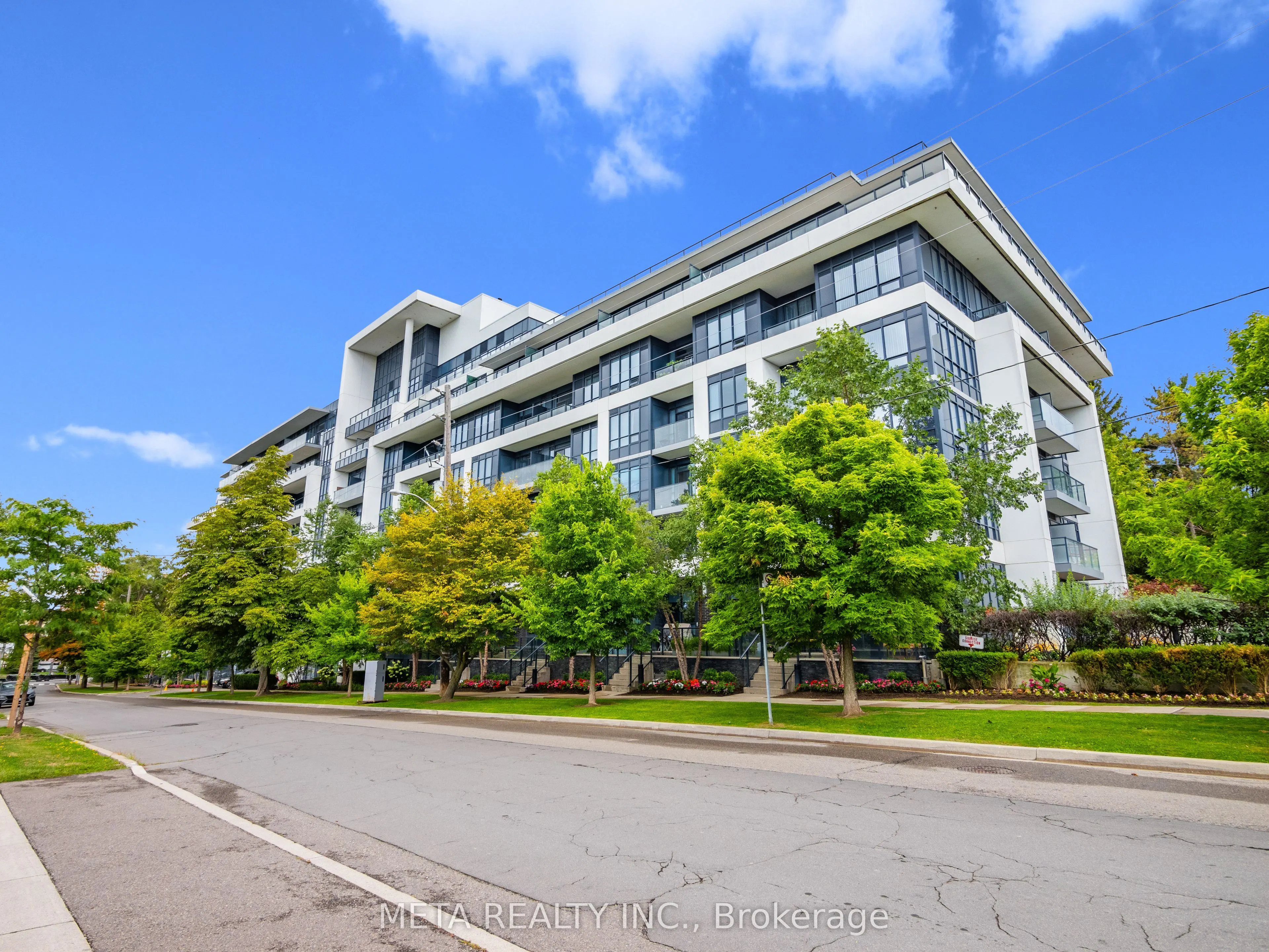 399 Spring Garden Avenue, #118