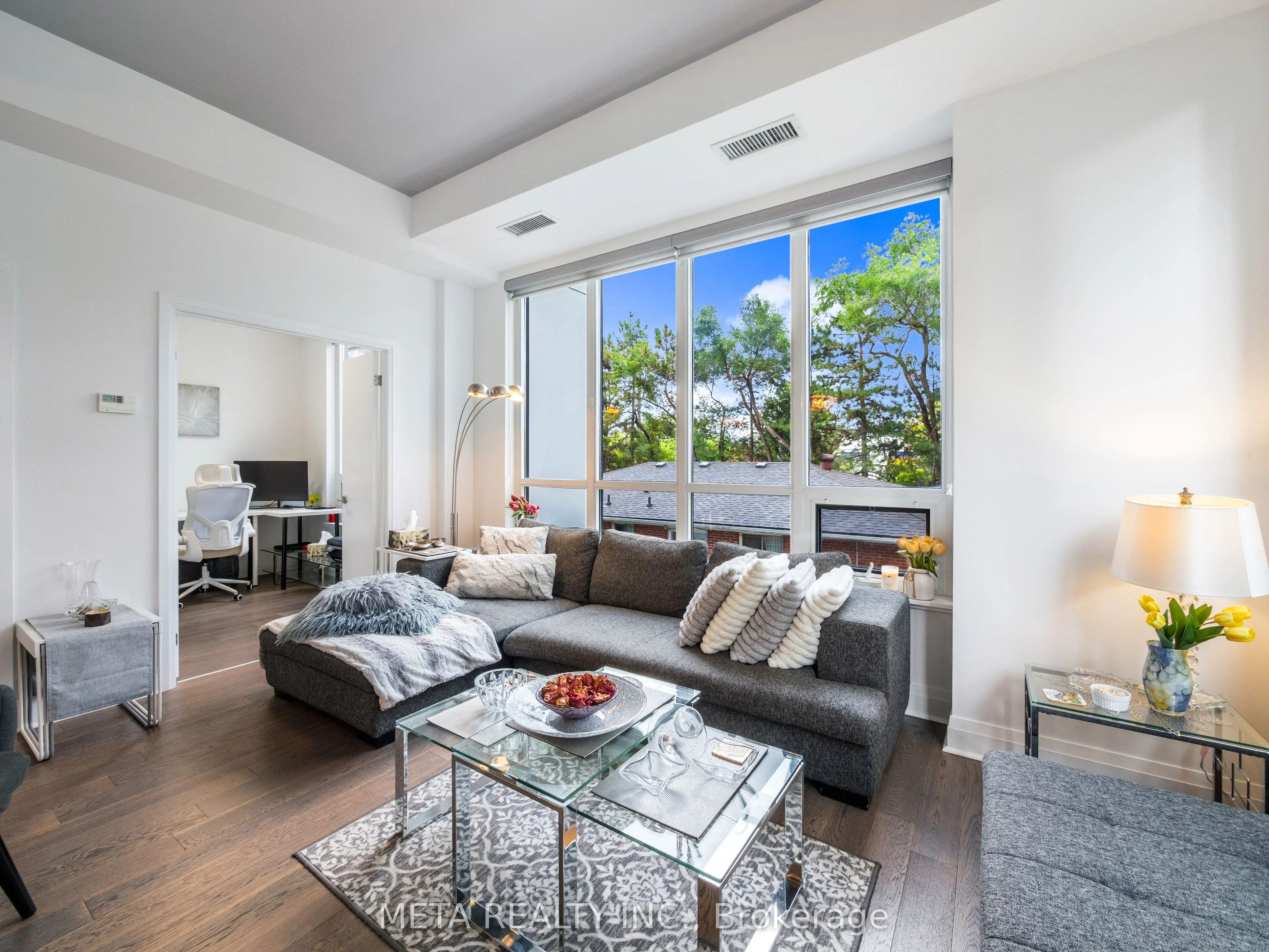 399 Spring Garden Avenue, #118
