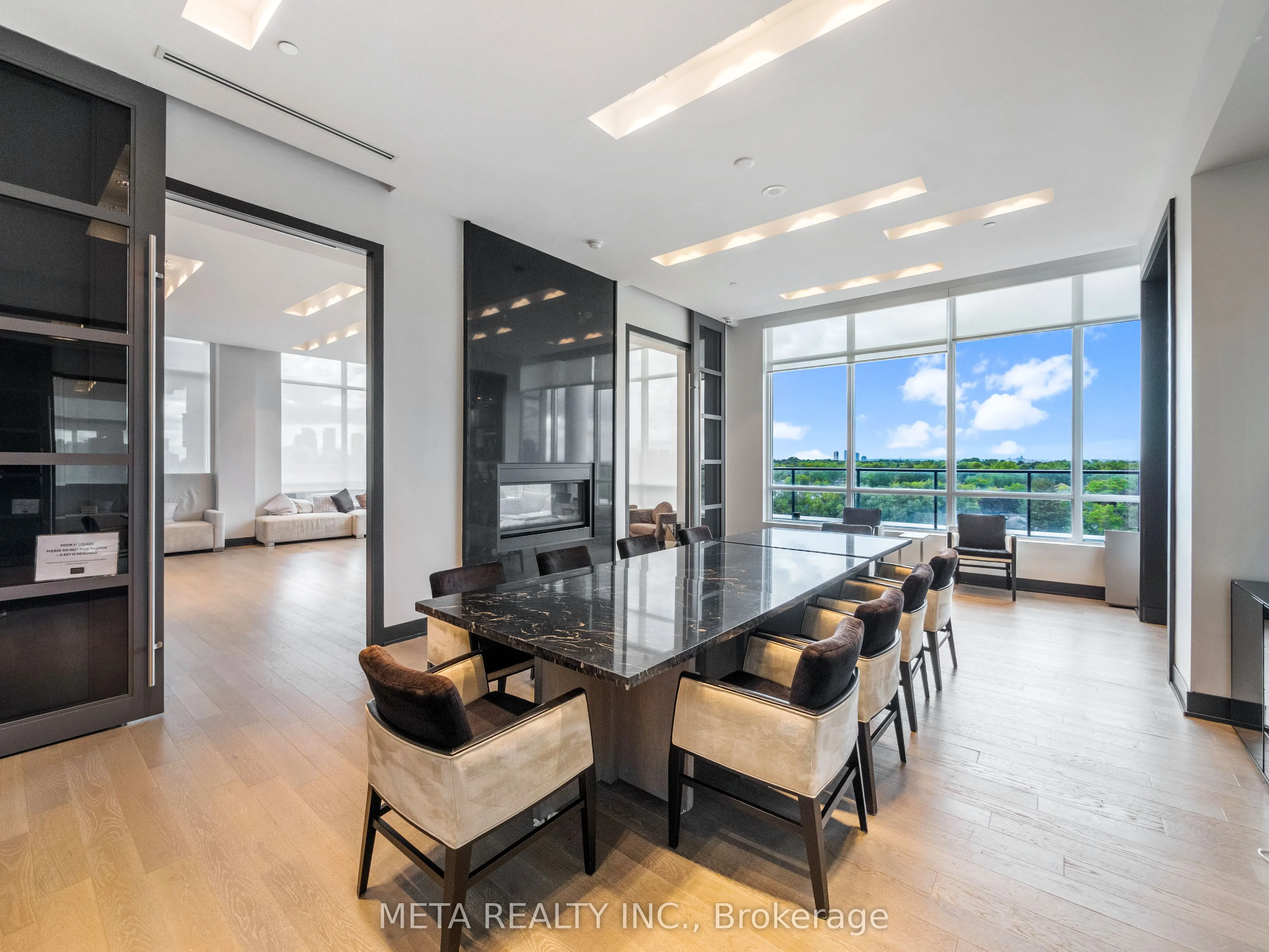 399 Spring Garden Avenue, #118
