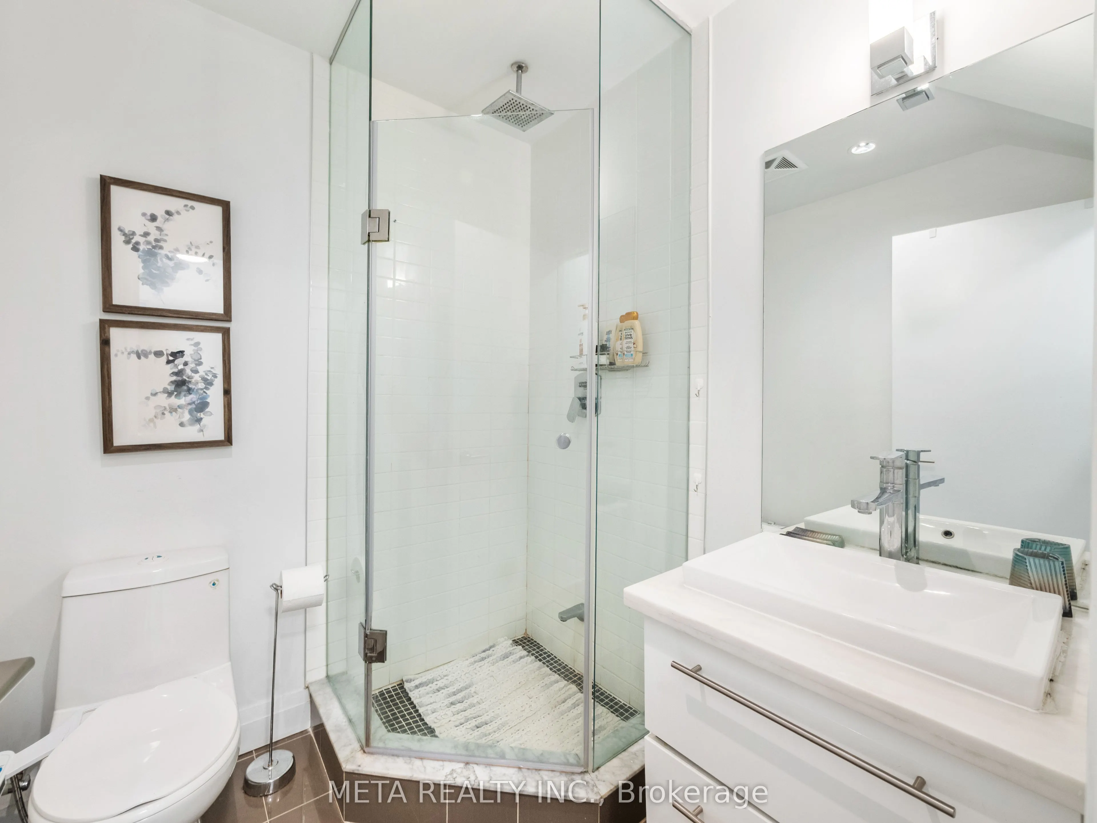 399 Spring Garden Avenue, #118
