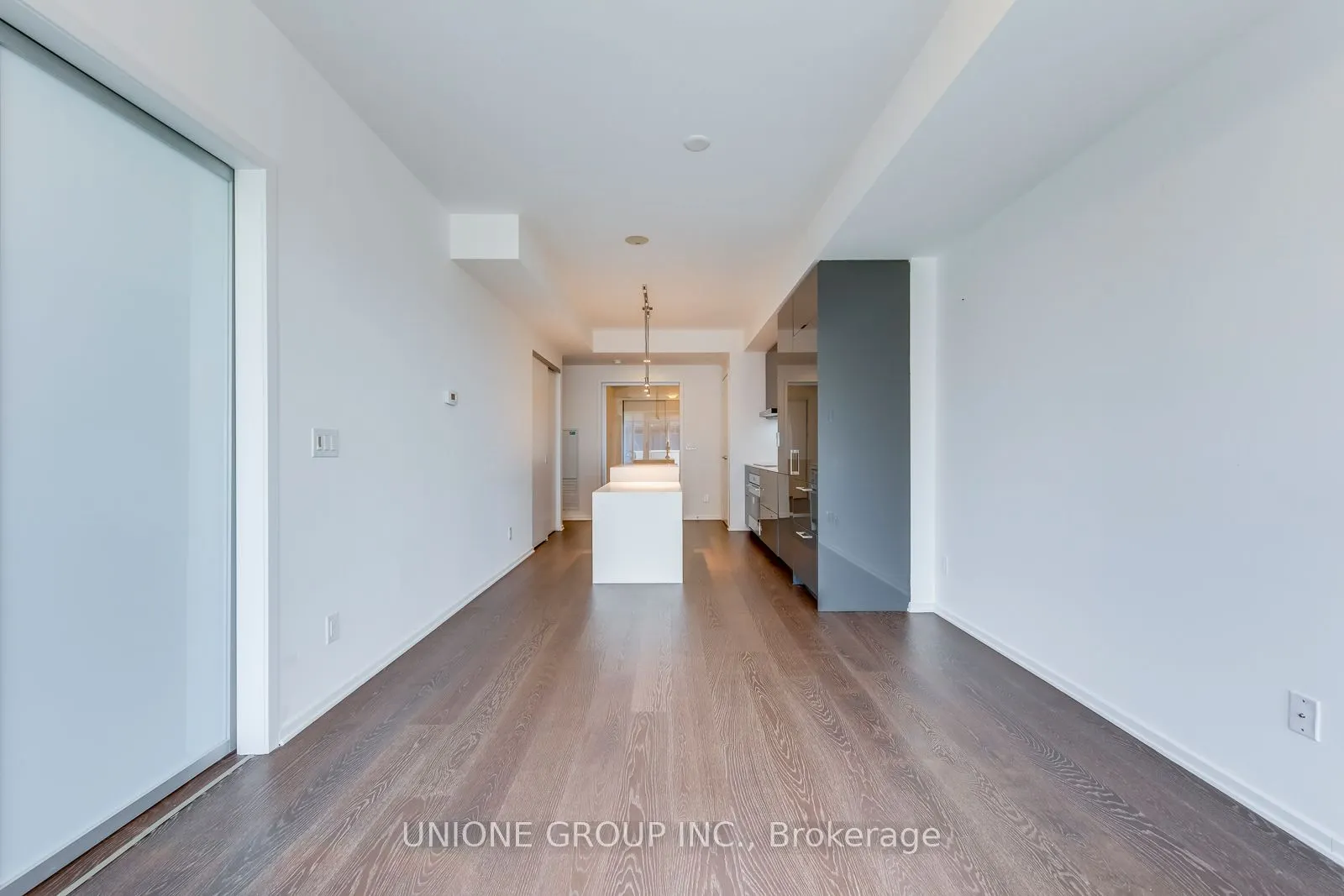 1 Bloor Street E, #5908