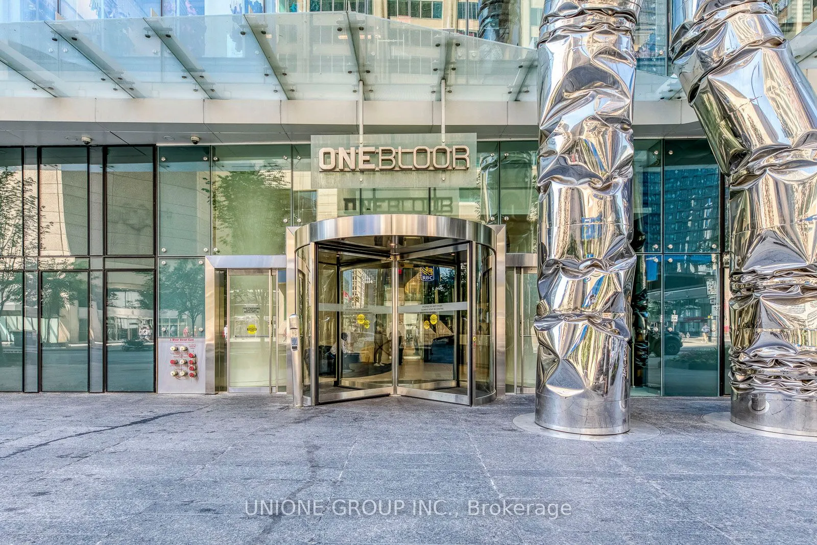 1 Bloor Street E, #5908