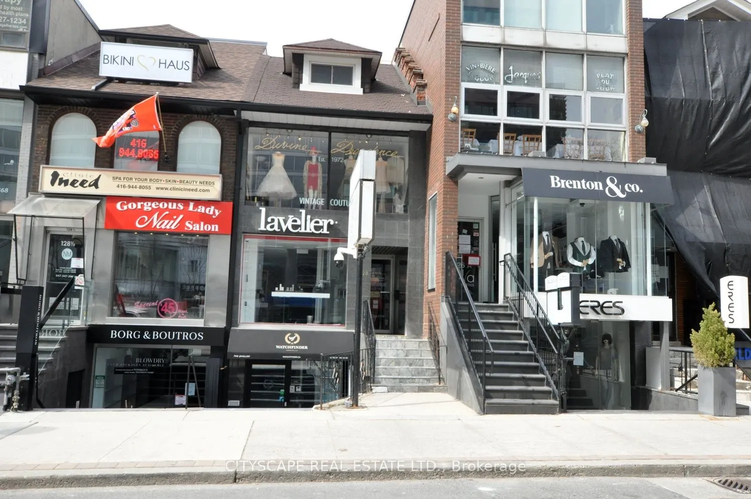 102 Bloor Street, #806