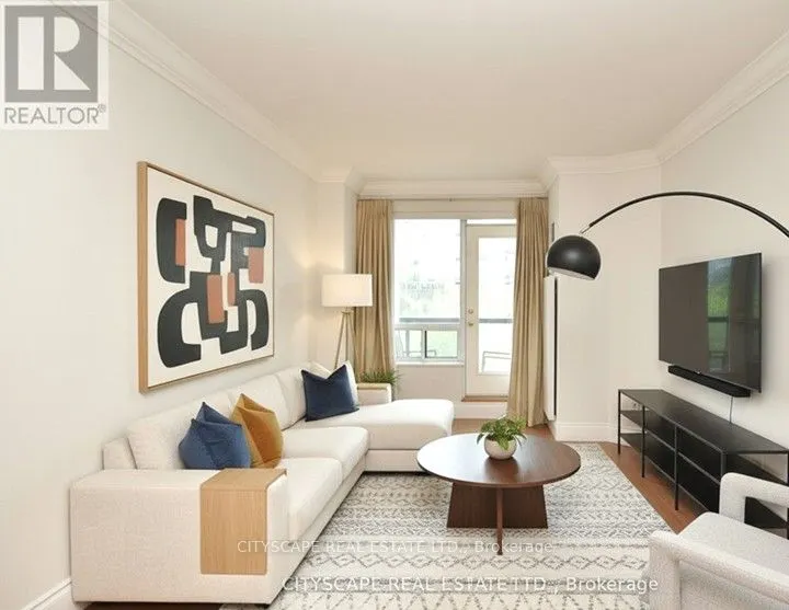 102 Bloor Street, #806