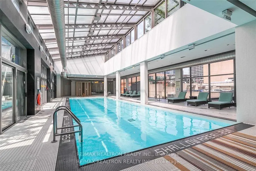 38 Grenville Street, #3809
