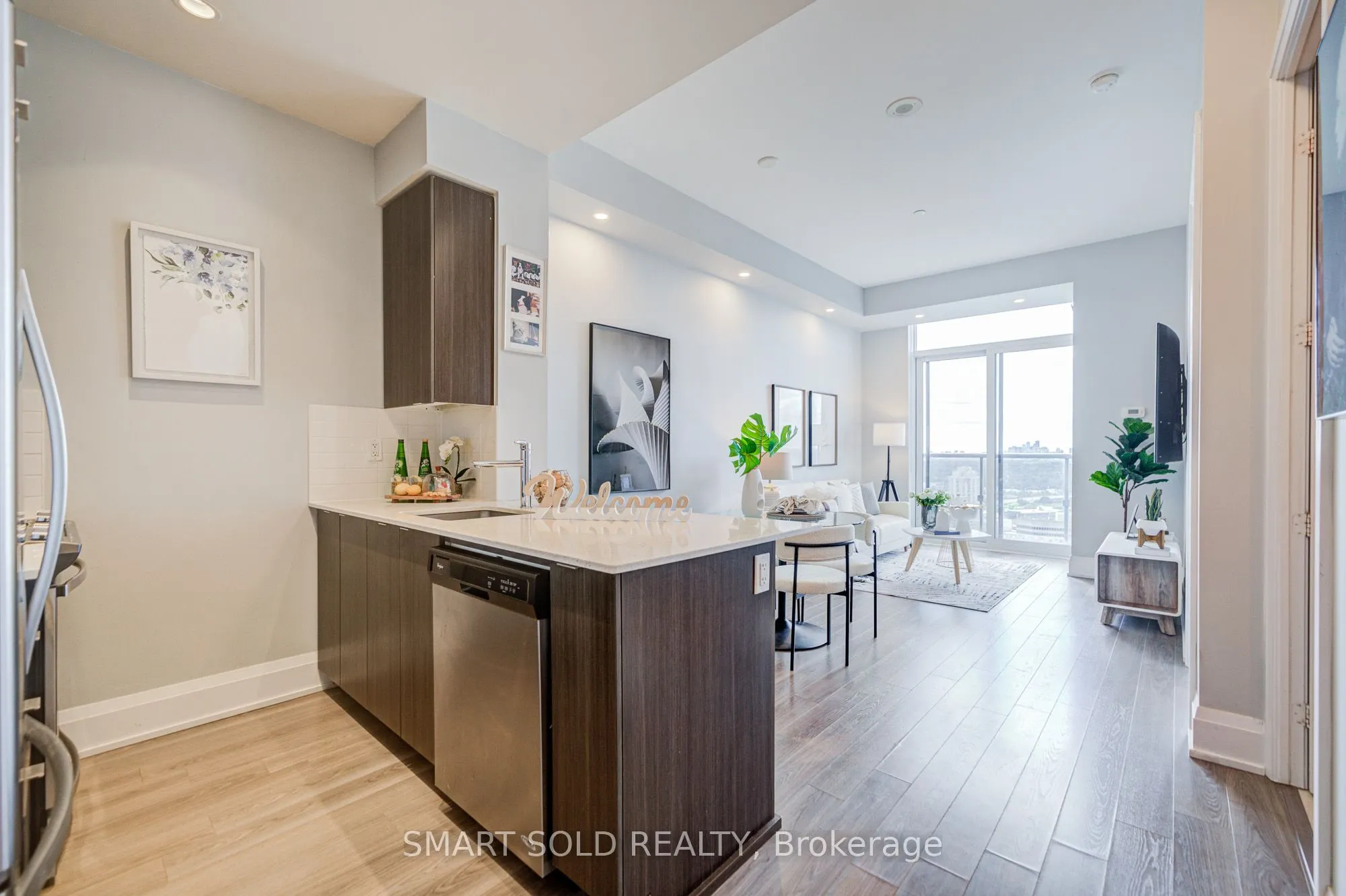18 Graydon Hall Drive, #Ph02