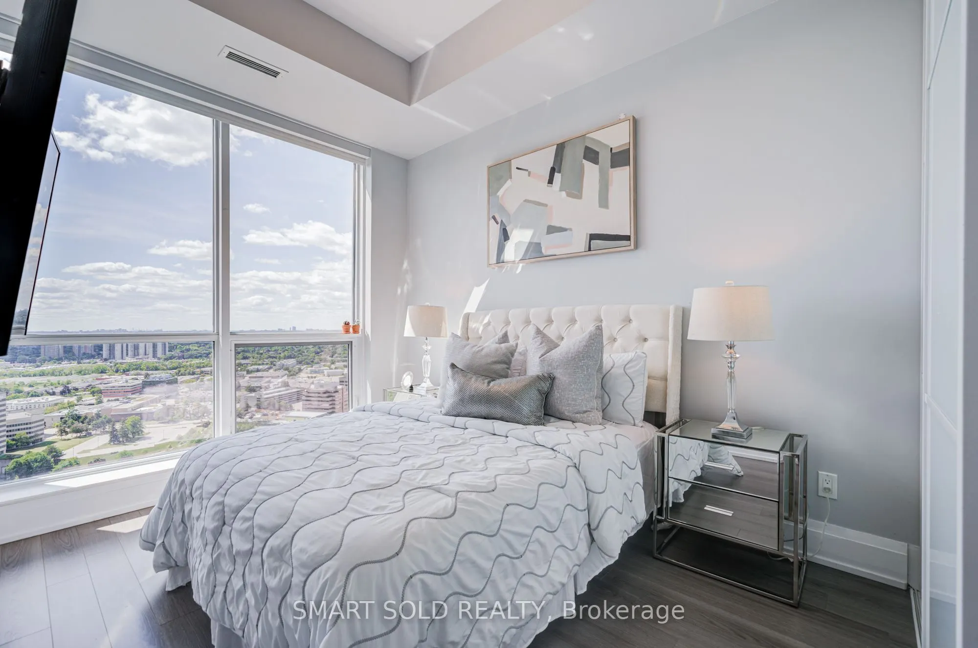 18 Graydon Hall Drive, #Ph02