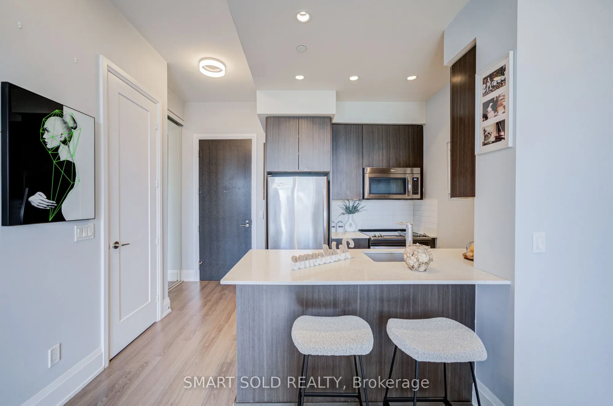 18 Graydon Hall Drive, #Ph02