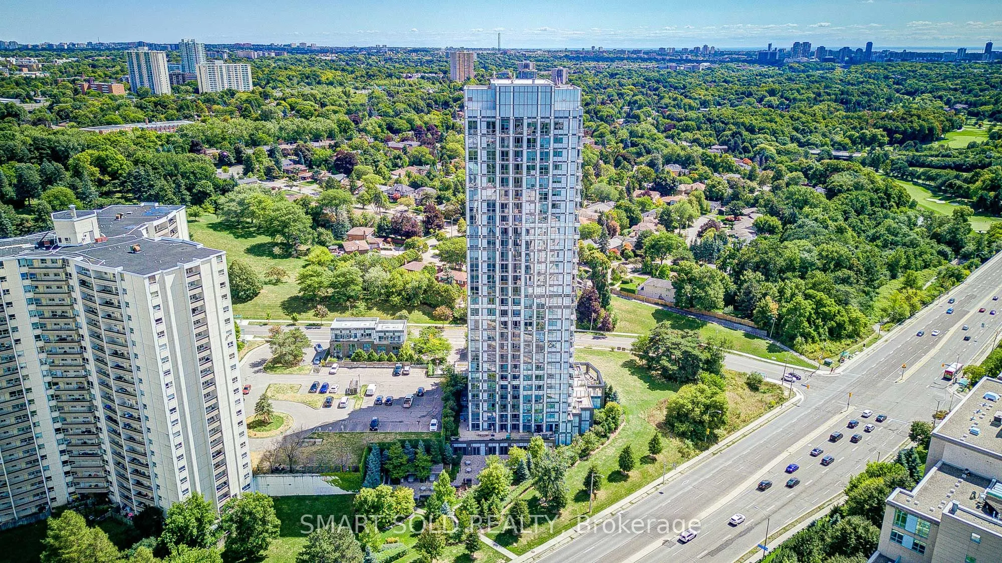 18 Graydon Hall Drive, #Ph02