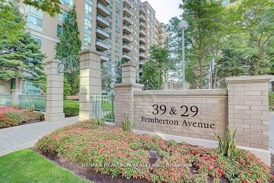 39 Pemberton Avenue, #Lph02