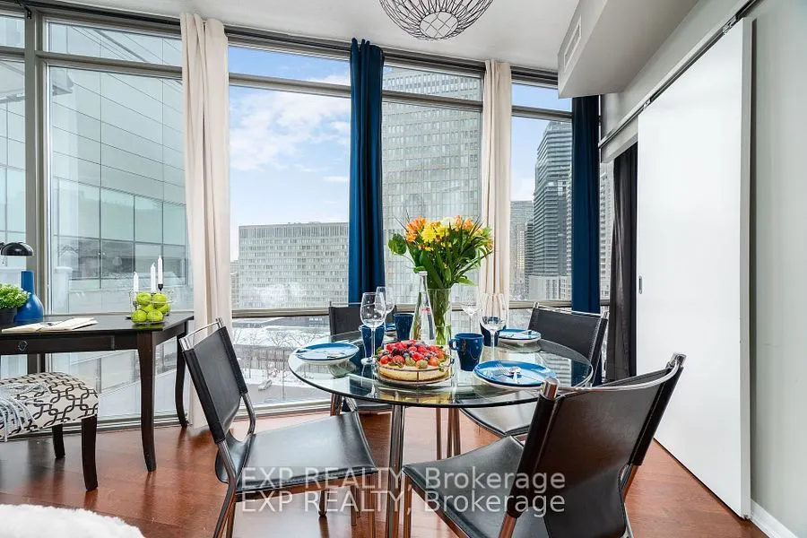 832 Bay Street, #1103