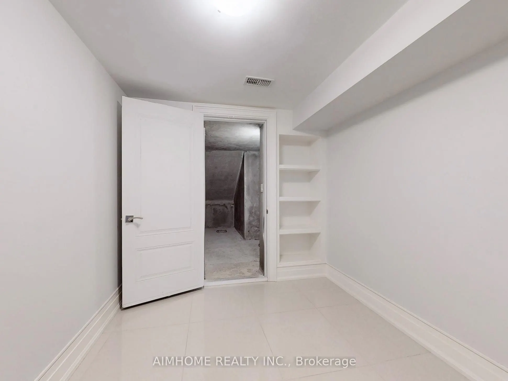 143 Kingsdale Avenue