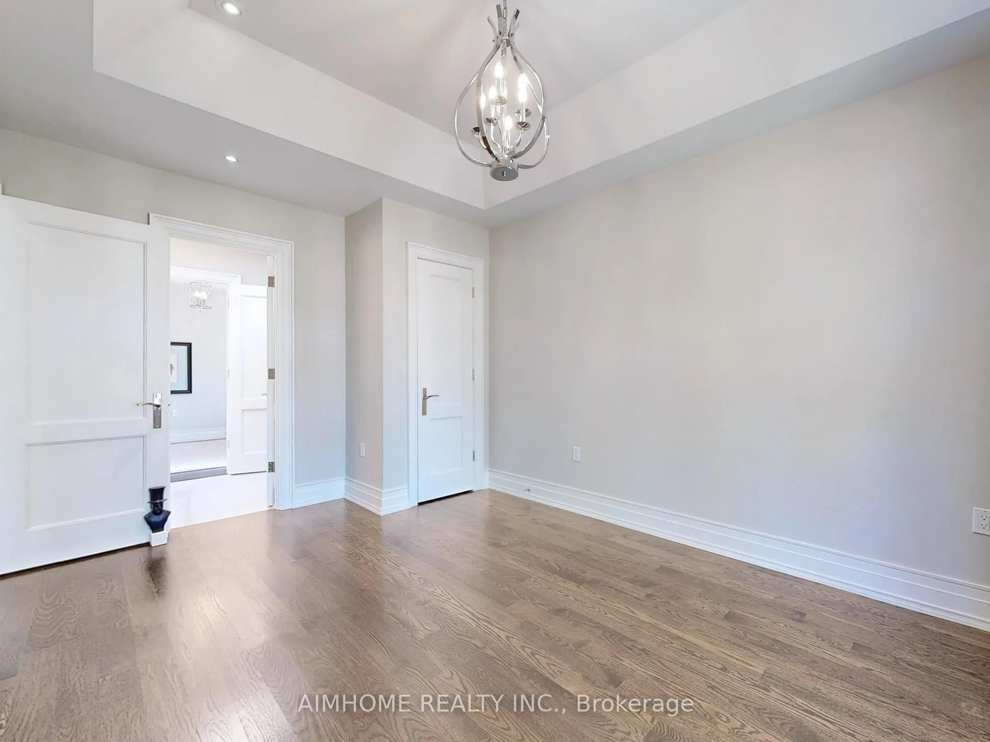 143 Kingsdale Avenue
