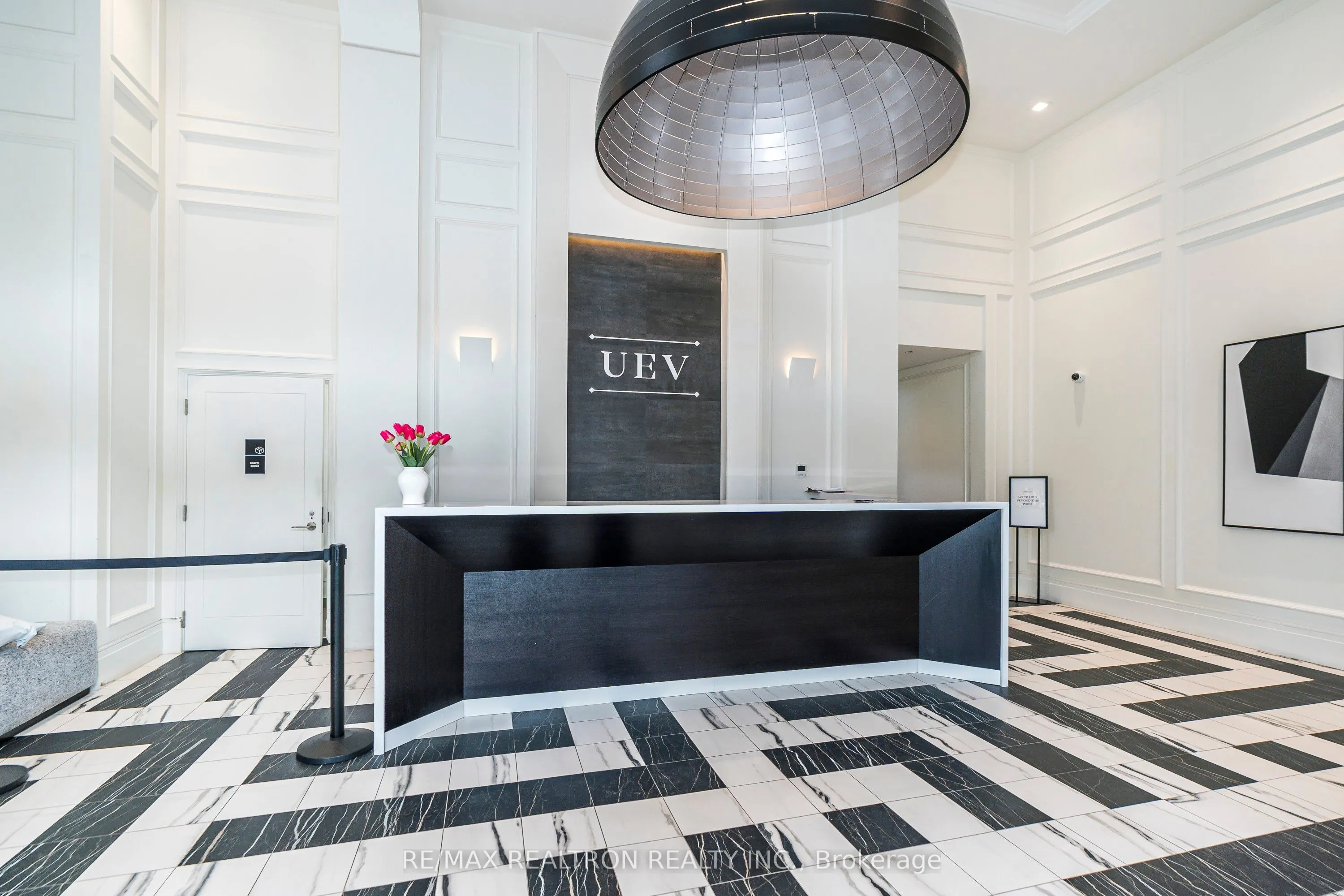 33 Frederick Todd Way, #1206