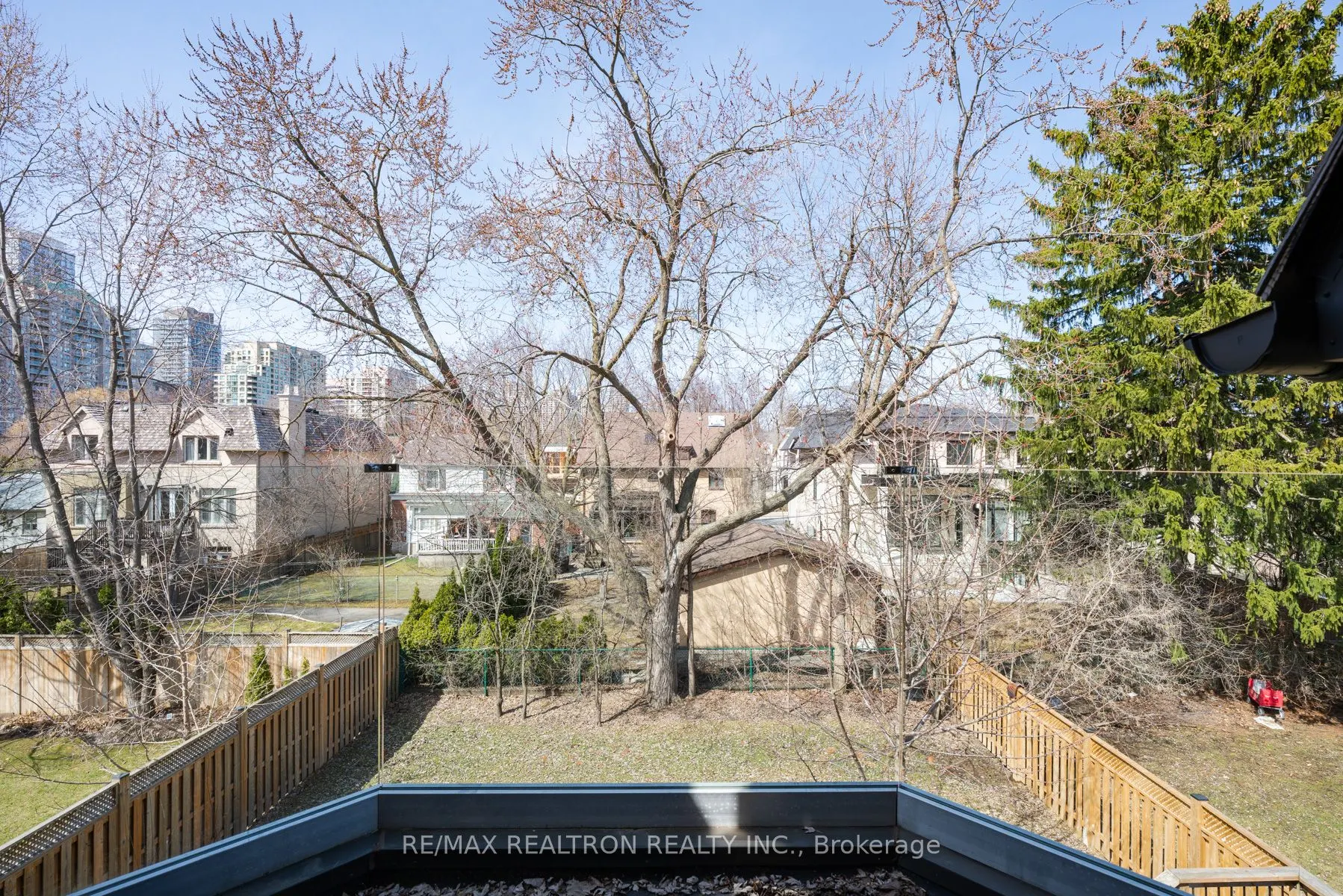 86 Hillcrest Avenue