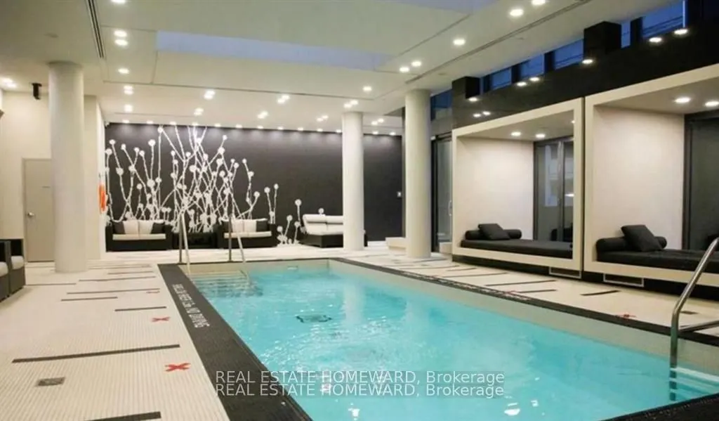 770 Bay Street, #2612
