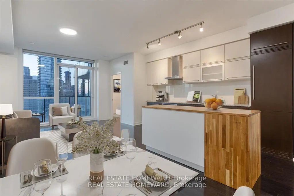 770 Bay Street, #2612