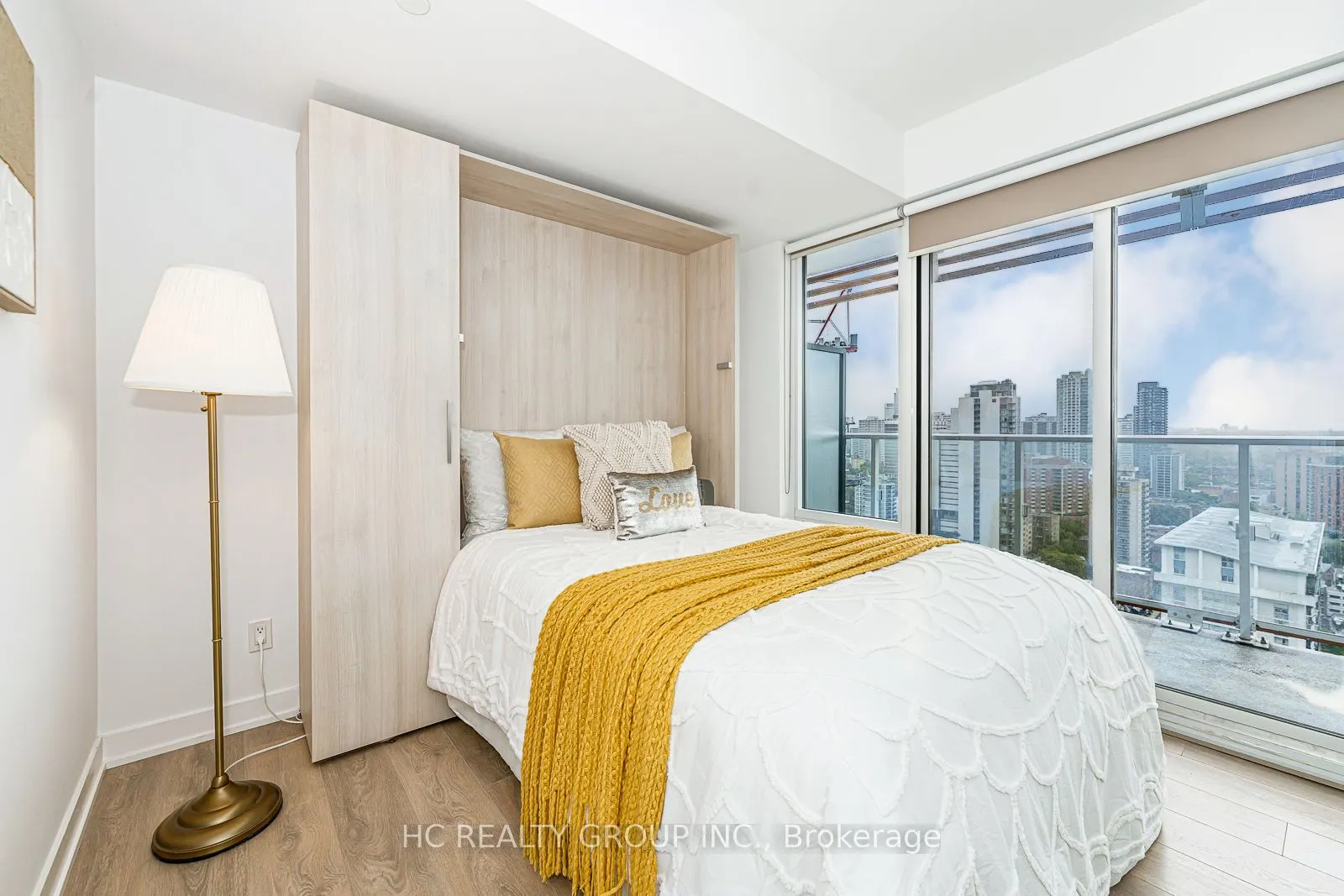 18 Maitland Terrace, #2403