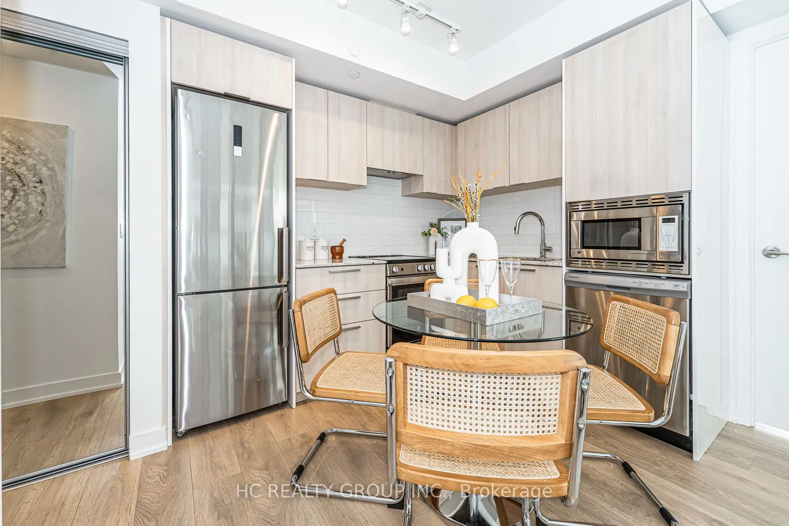 18 Maitland Terrace, #2403