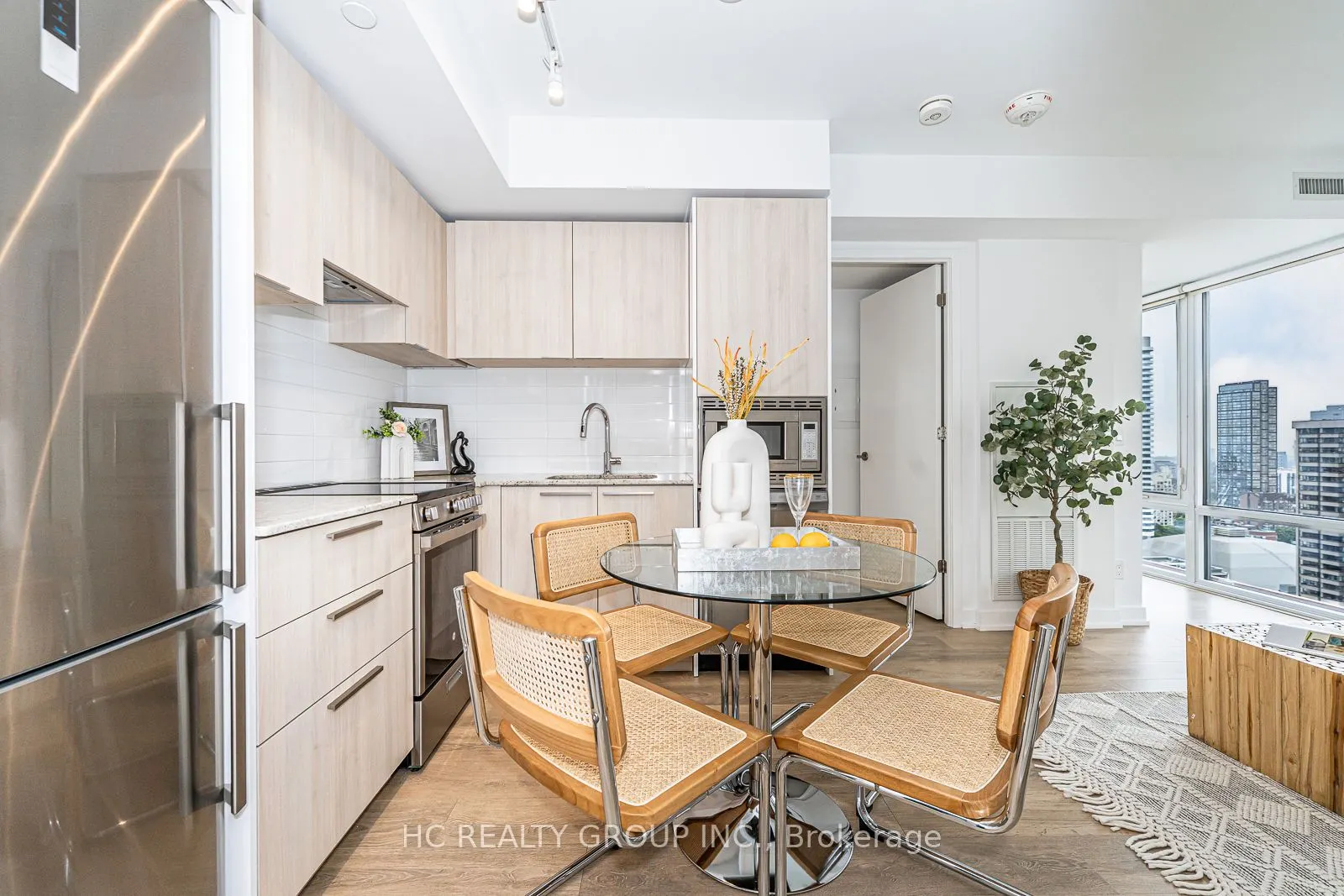 18 Maitland Terrace, #2403