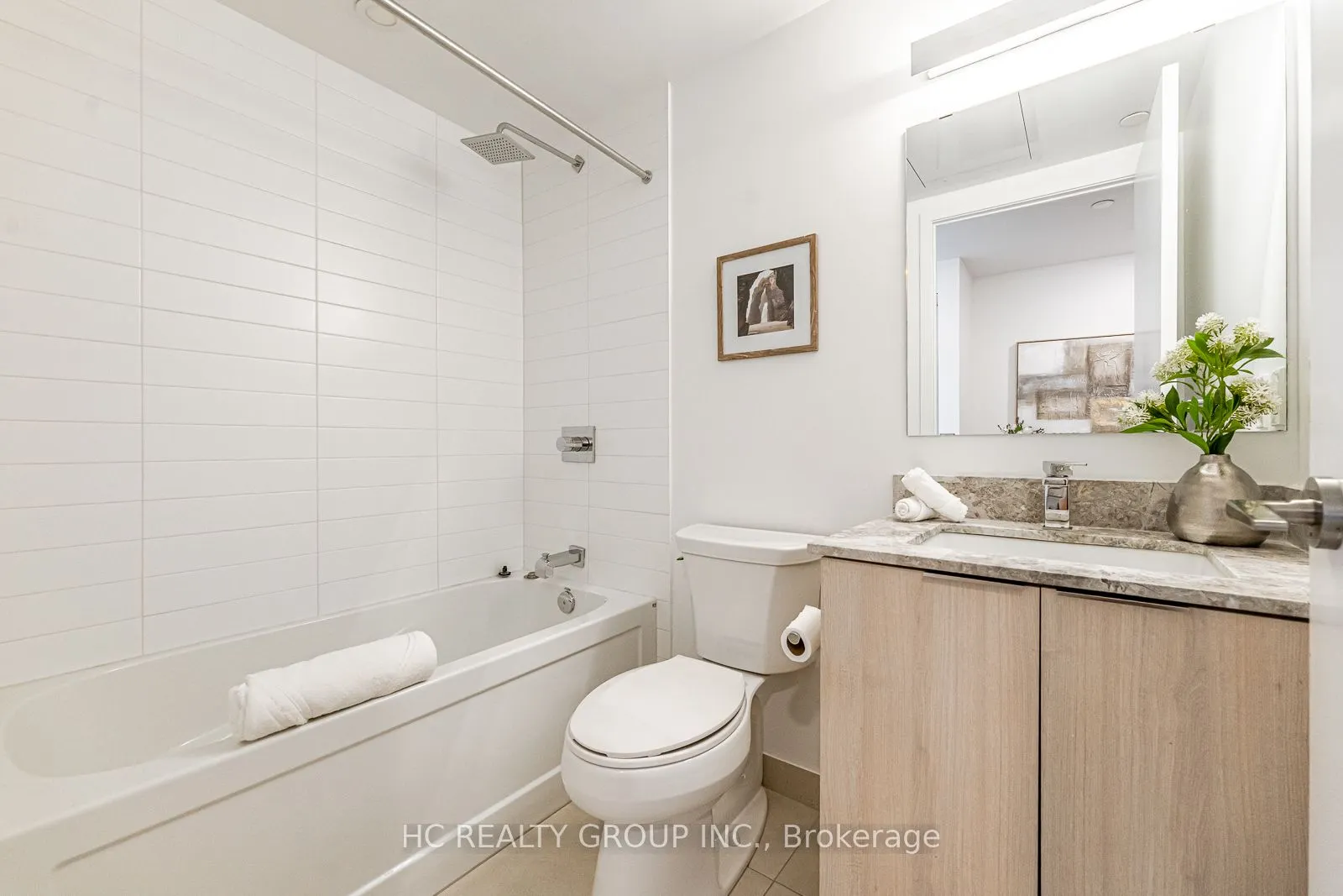 18 Maitland Terrace, #2403