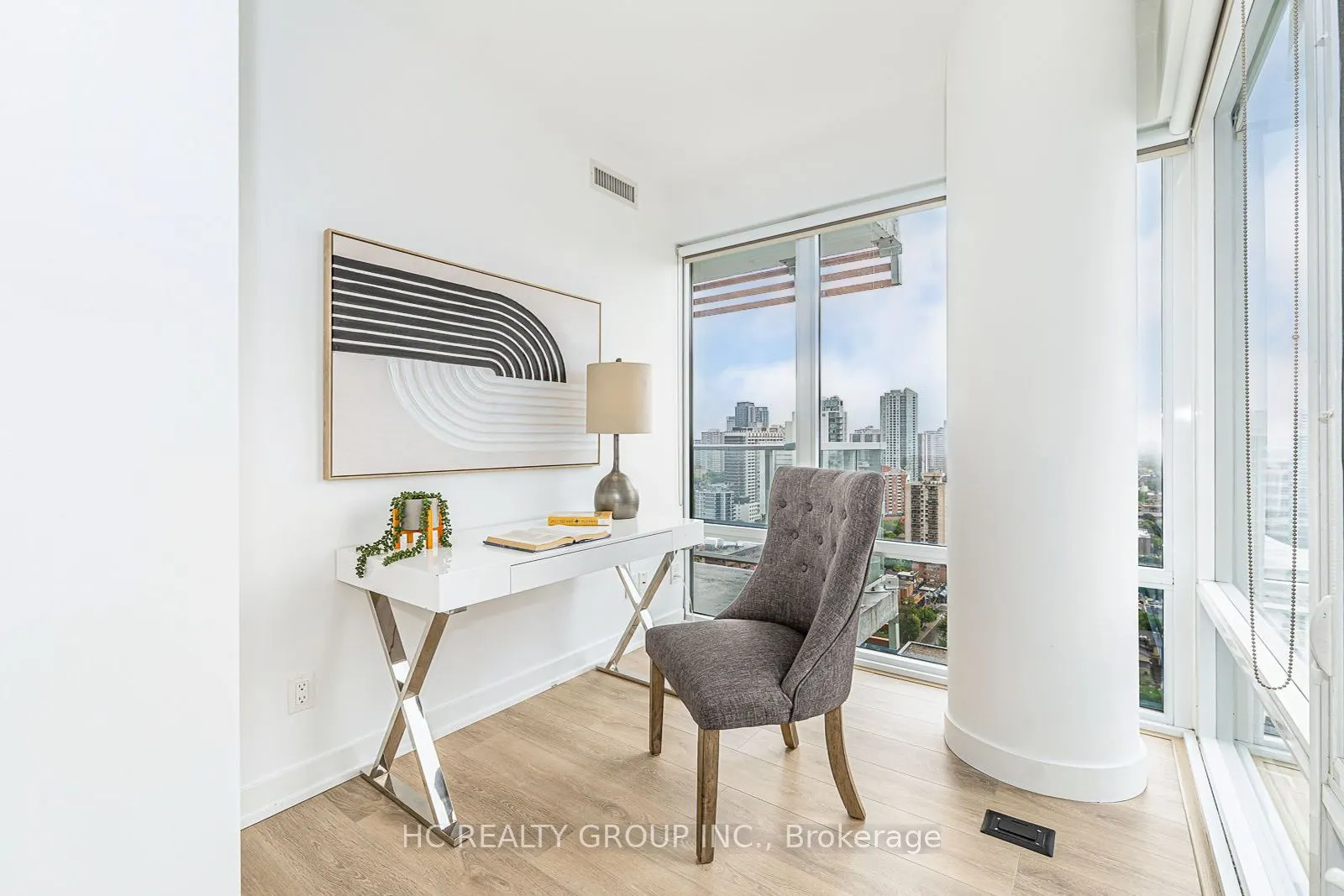 18 Maitland Terrace, #2403