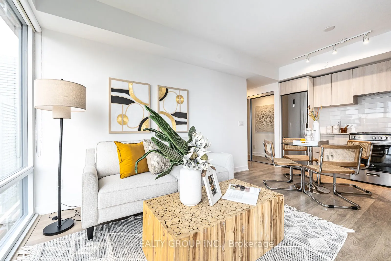 18 Maitland Terrace, #2403