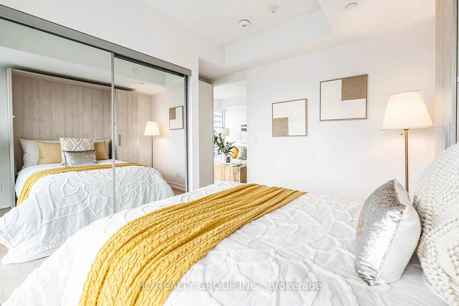 18 Maitland Terrace, #2403