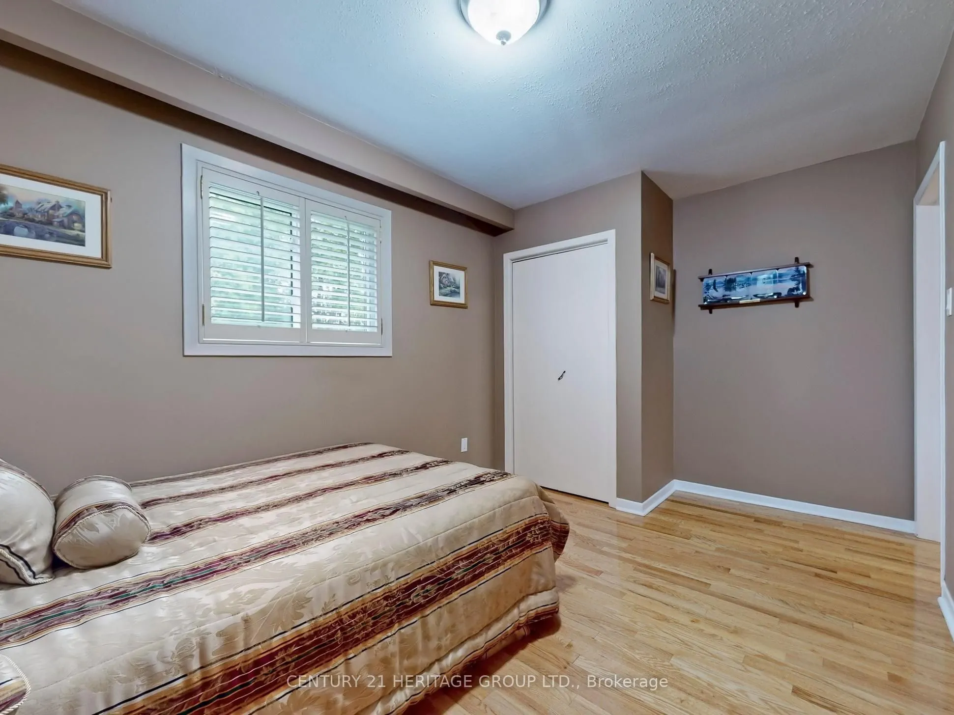 45 Reiber Crescent