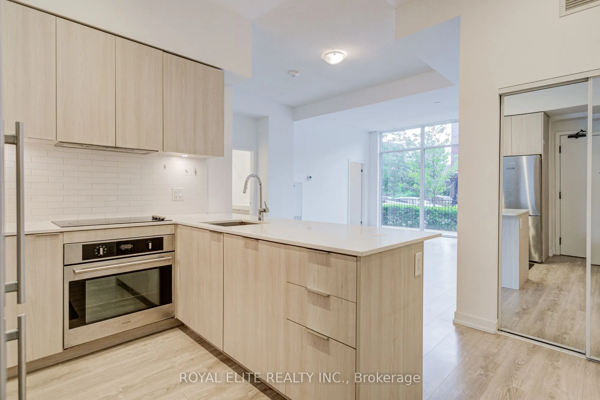 20 Tubman Avenue, #101