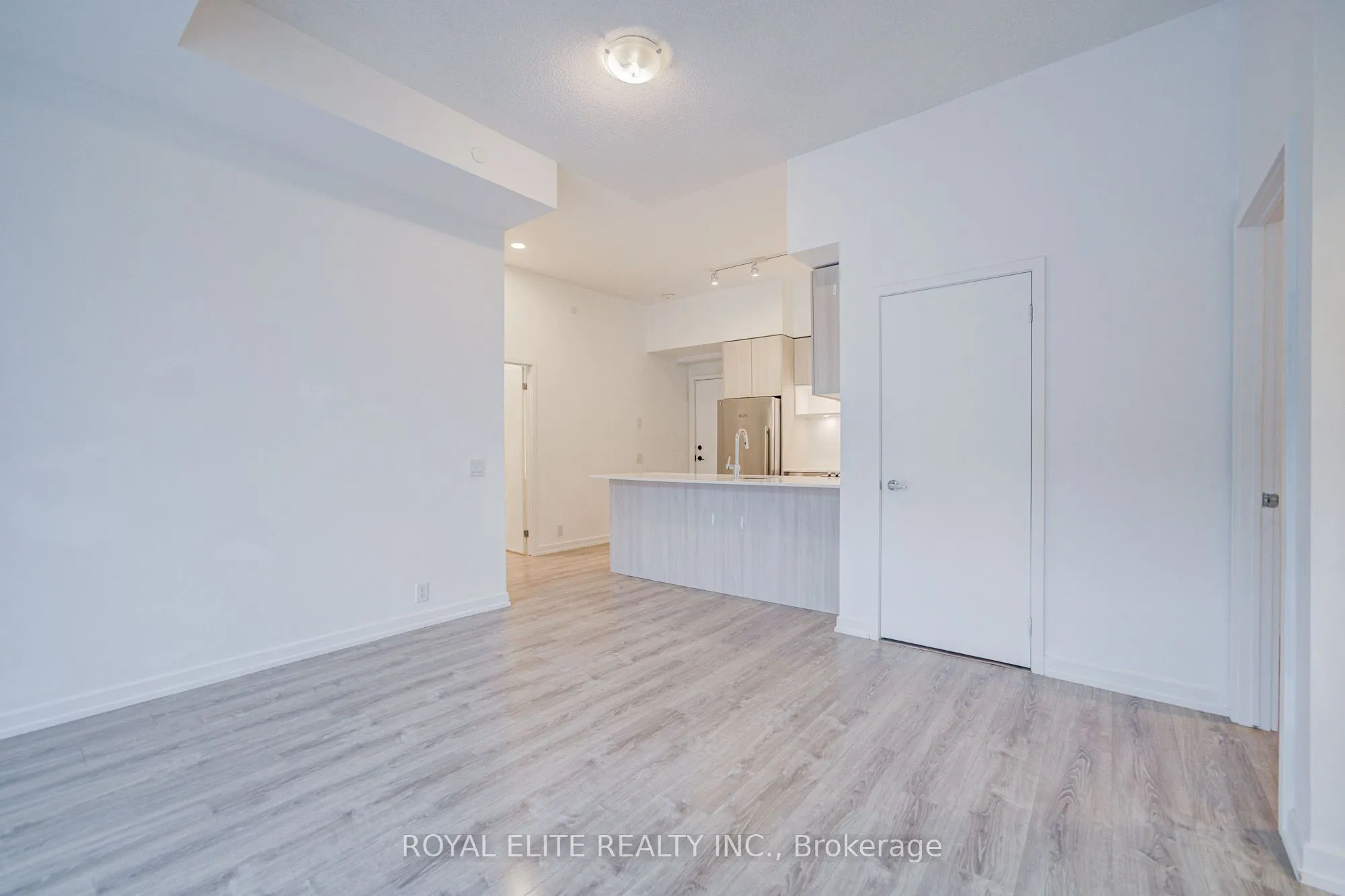 20 Tubman Avenue, #101