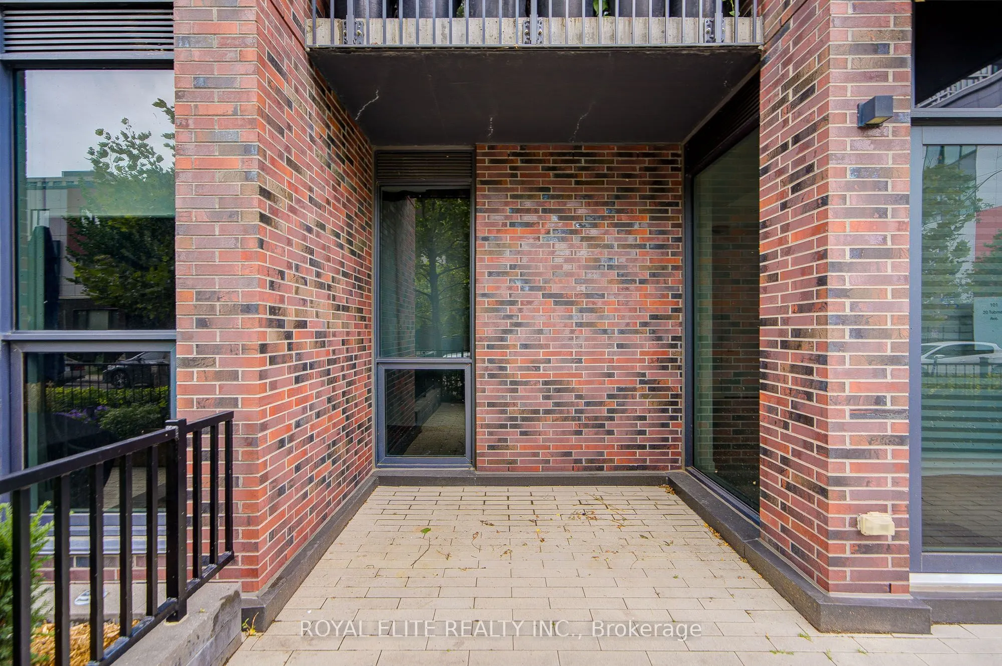 20 Tubman Avenue, #101