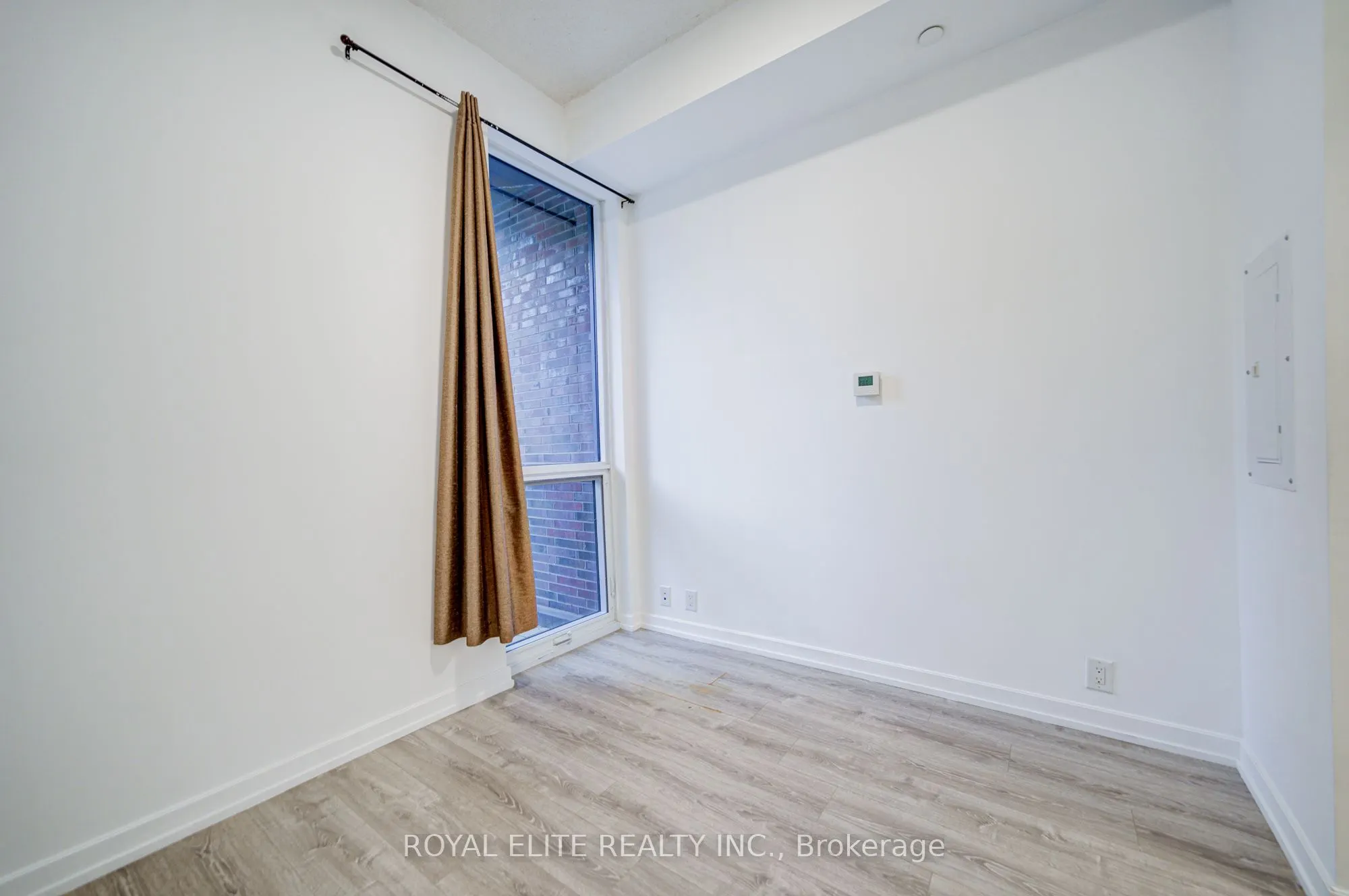 20 Tubman Avenue, #101