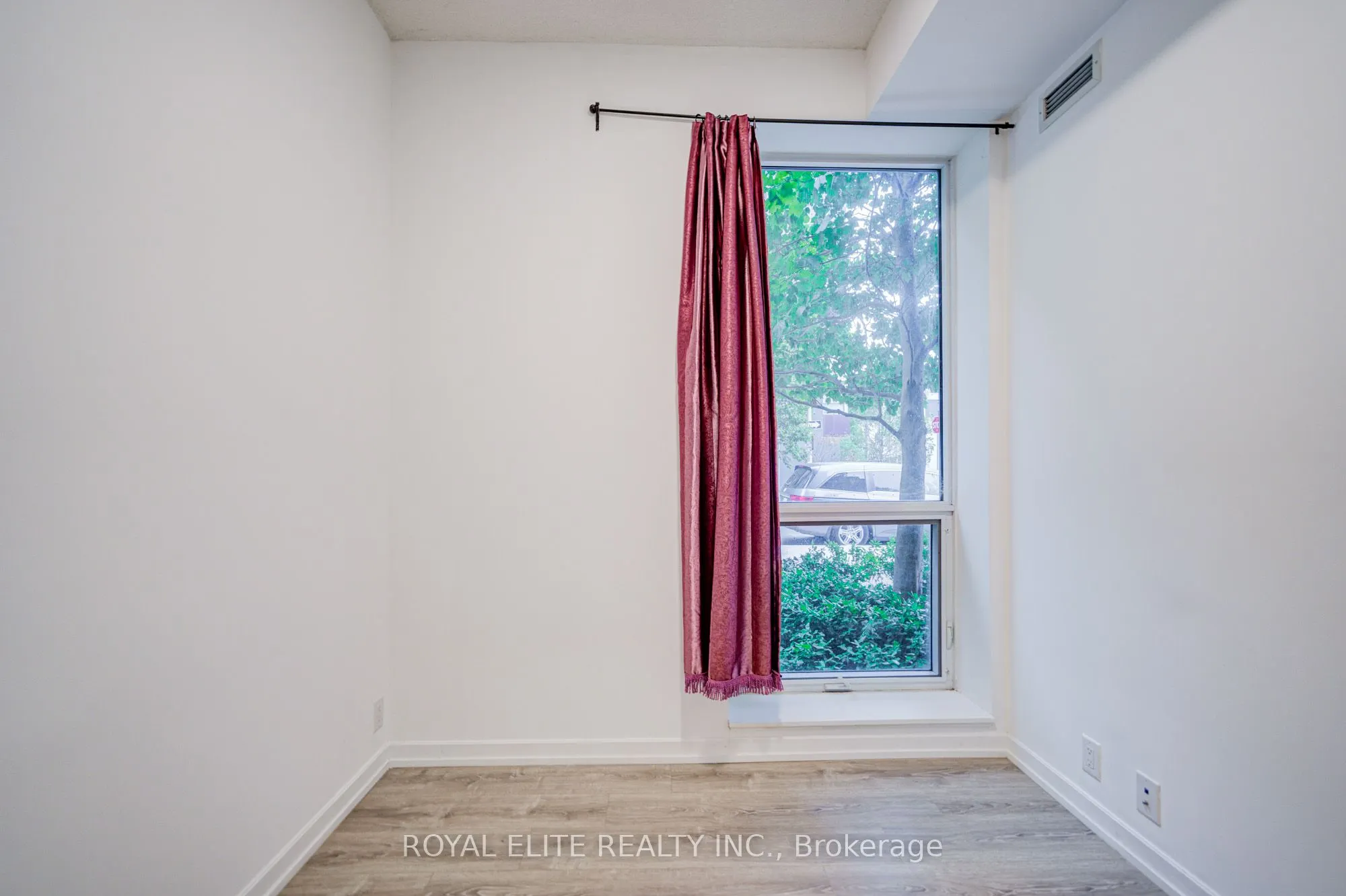 20 Tubman Avenue, #101