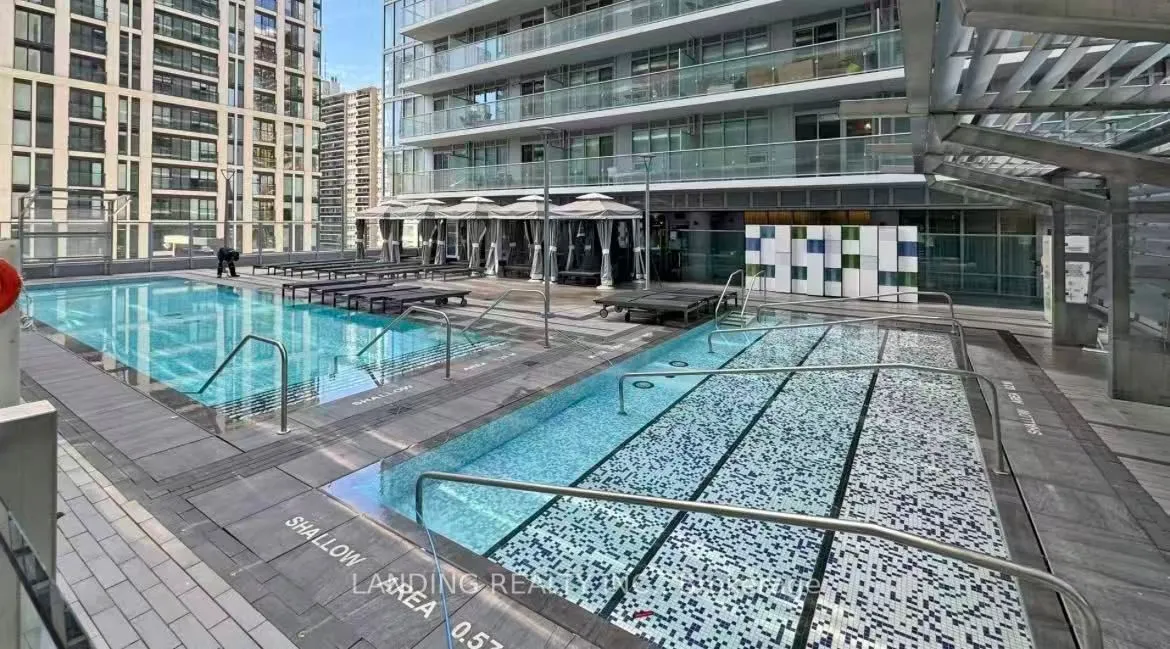 195 Redpath Avenue, #2612