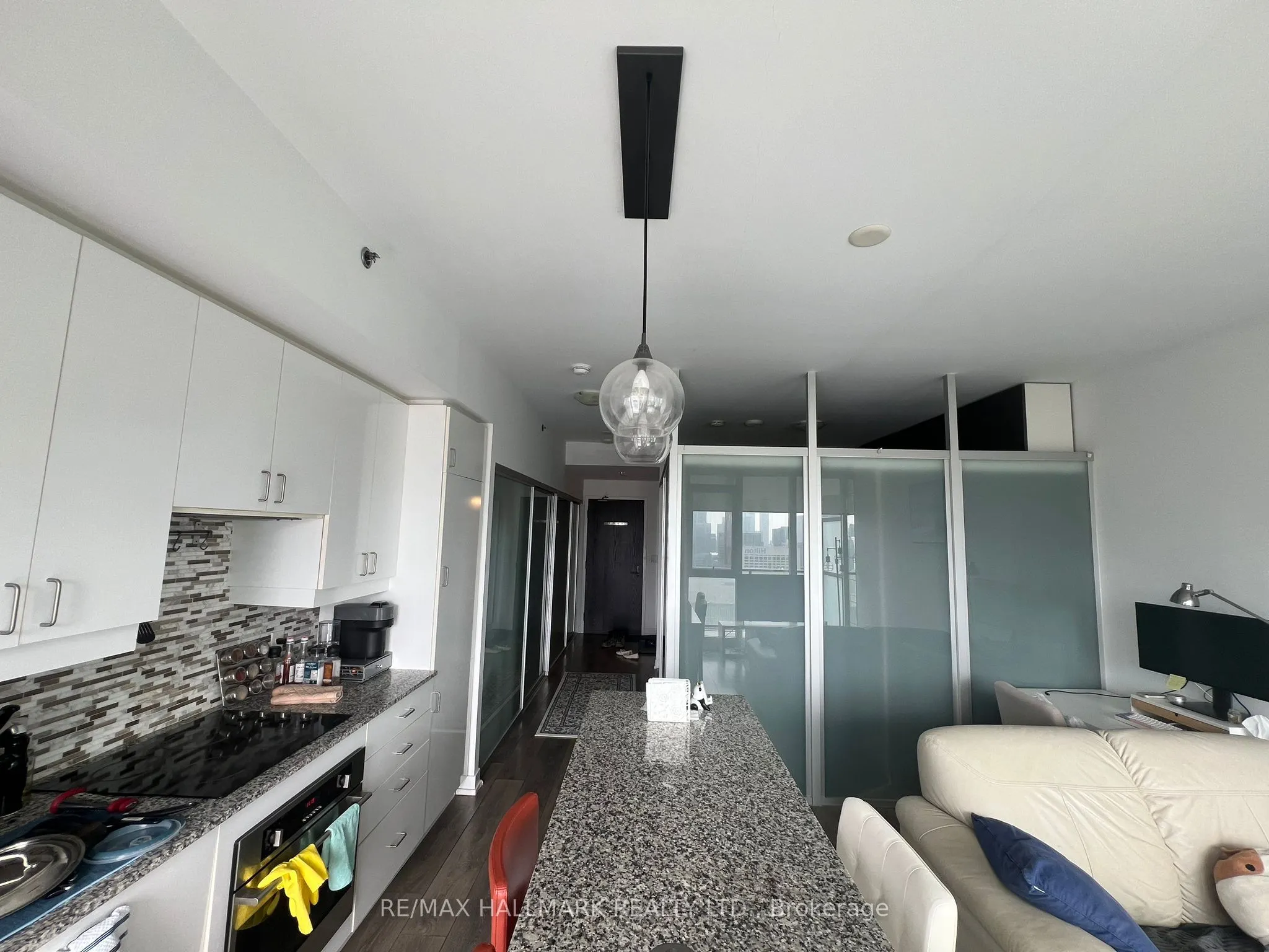 426 University Avenue, #3705