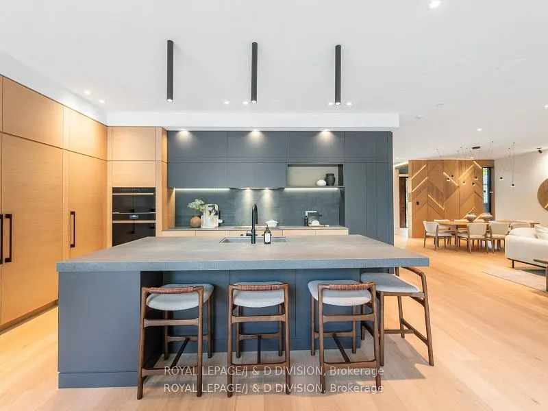 5 Fidelia Avenue