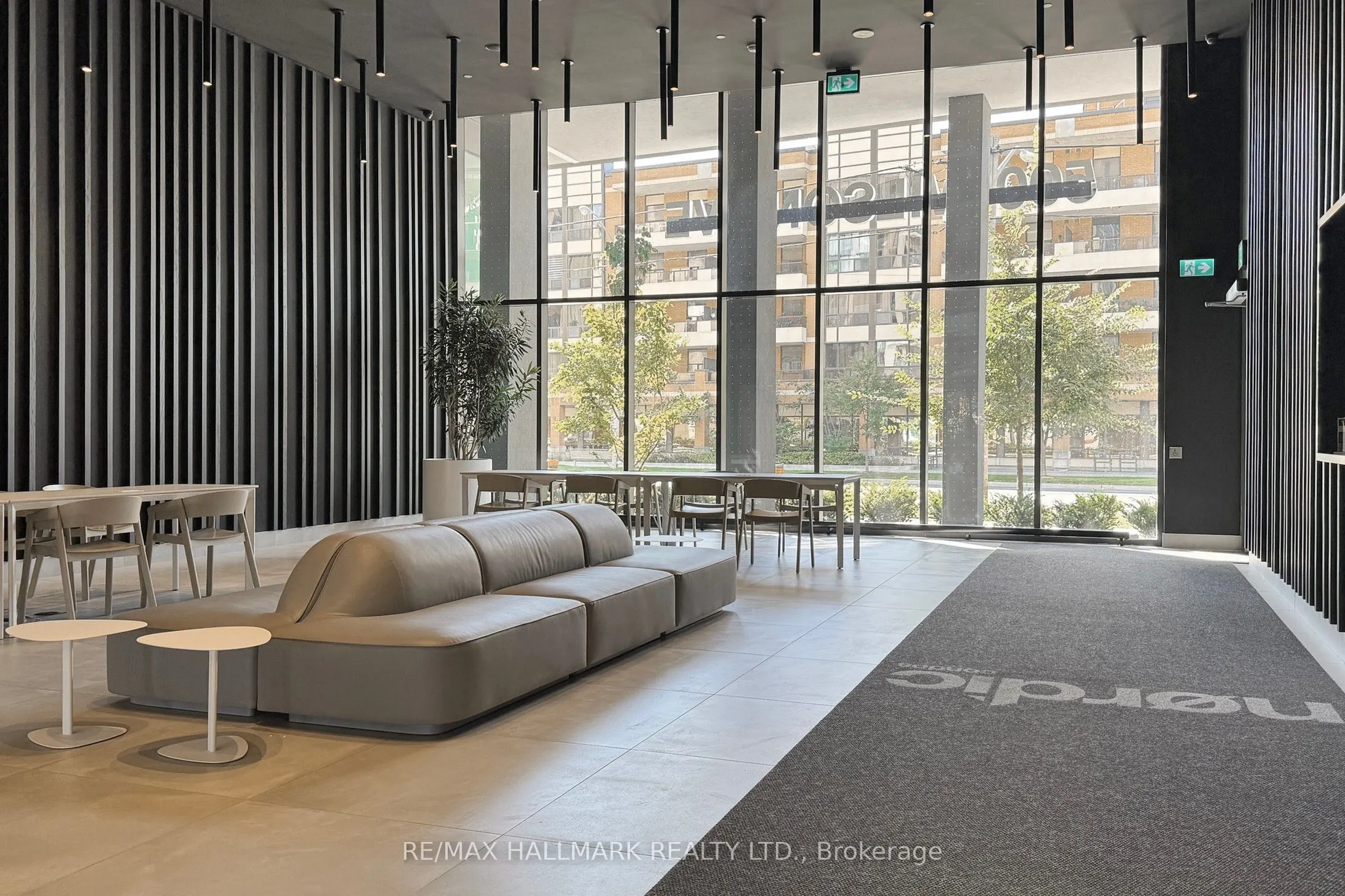 500 Wilson Avenue, #424
