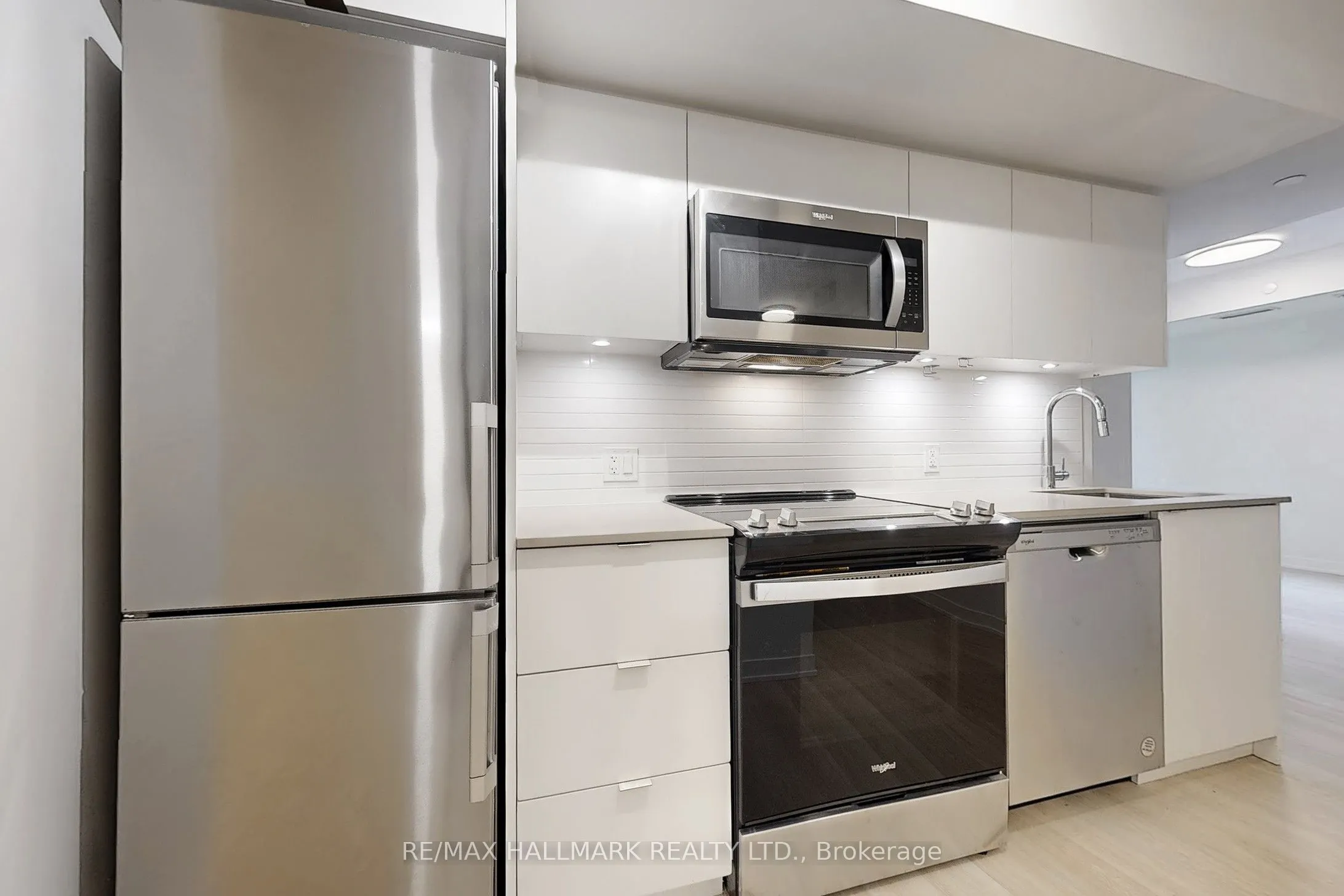 500 Wilson Avenue, #424